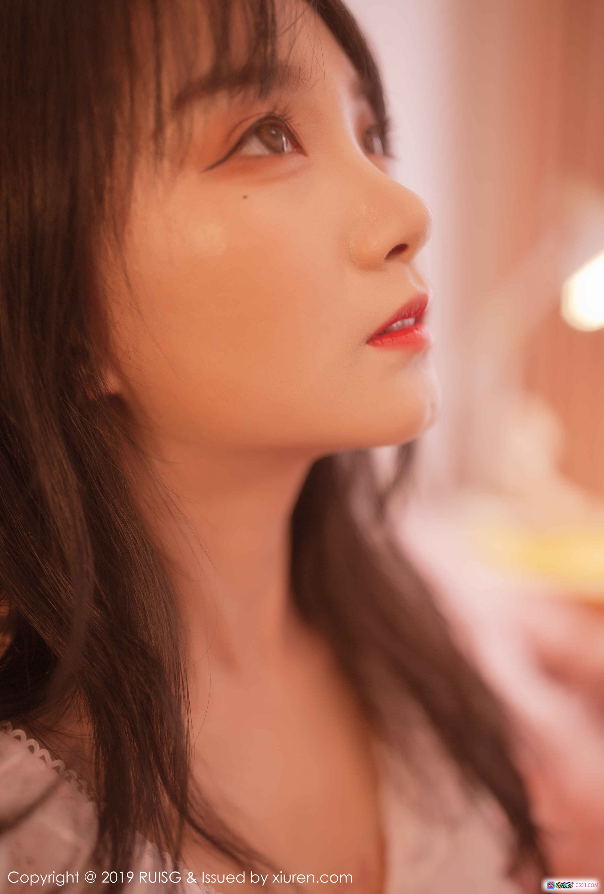 图片[5] - 小葡萄miki粉色蕾丝睡衣写真 | RUISG瑞丝馆2019 VOL.085 | 甜美少女风室内私房照 - 就要吻