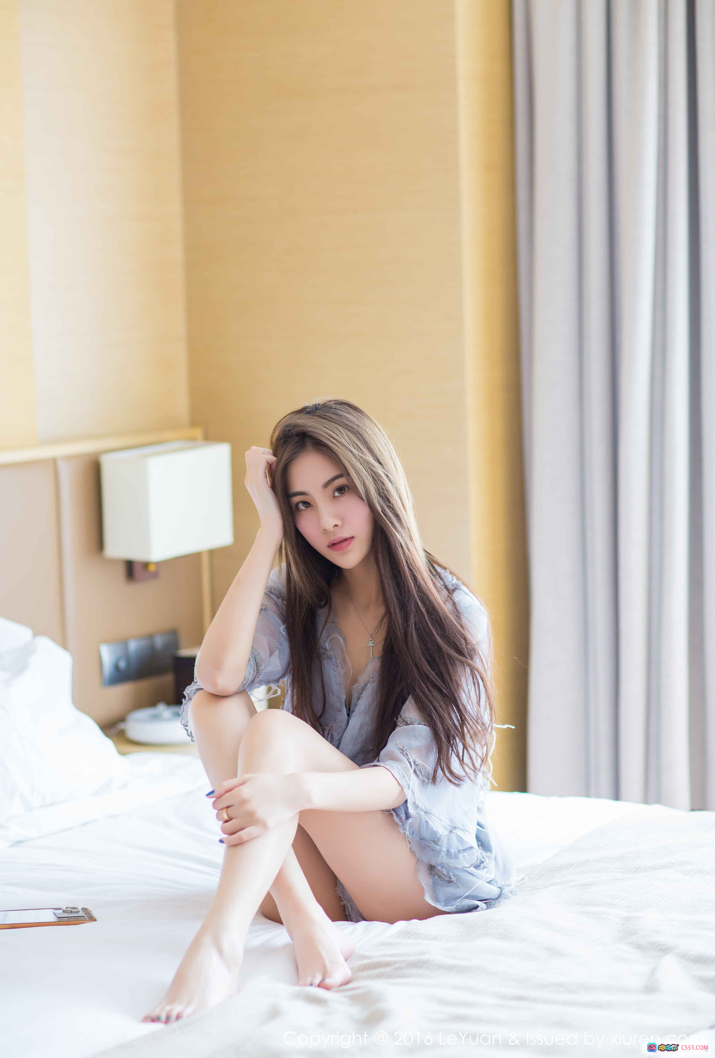 菲儿性感写真 | LeYuan星乐园2016.11.29 VOL.018 | 床上私房美拍 | 长发优雅女神 | 清新居家风 | 高清54图集 - 就要吻