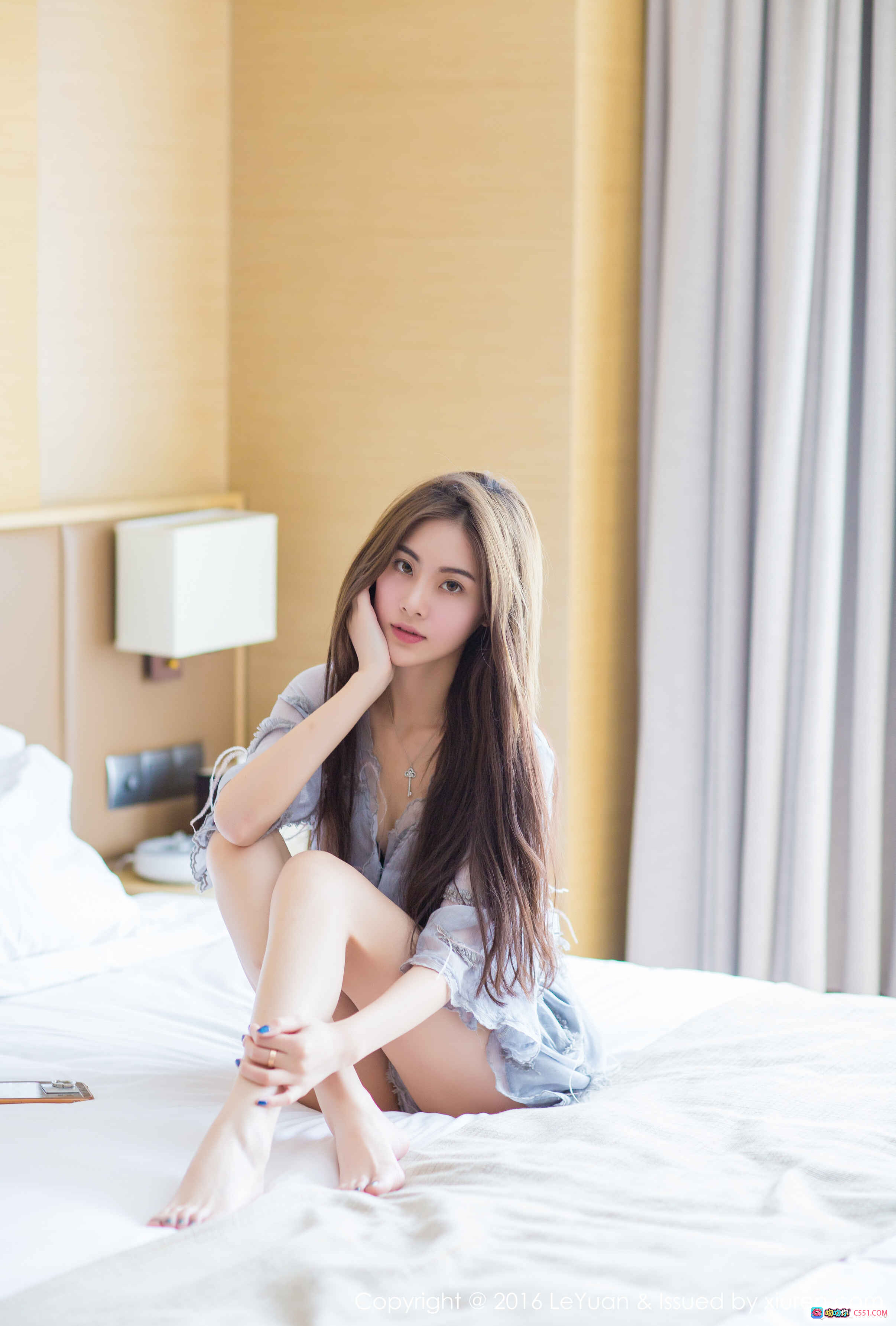 图片[7] - 菲儿性感写真 | LeYuan星乐园2016.11.29 VOL.018 | 床上私房美拍 | 长发优雅女神 | 清新居家风 | 高清54图集 - 就要吻