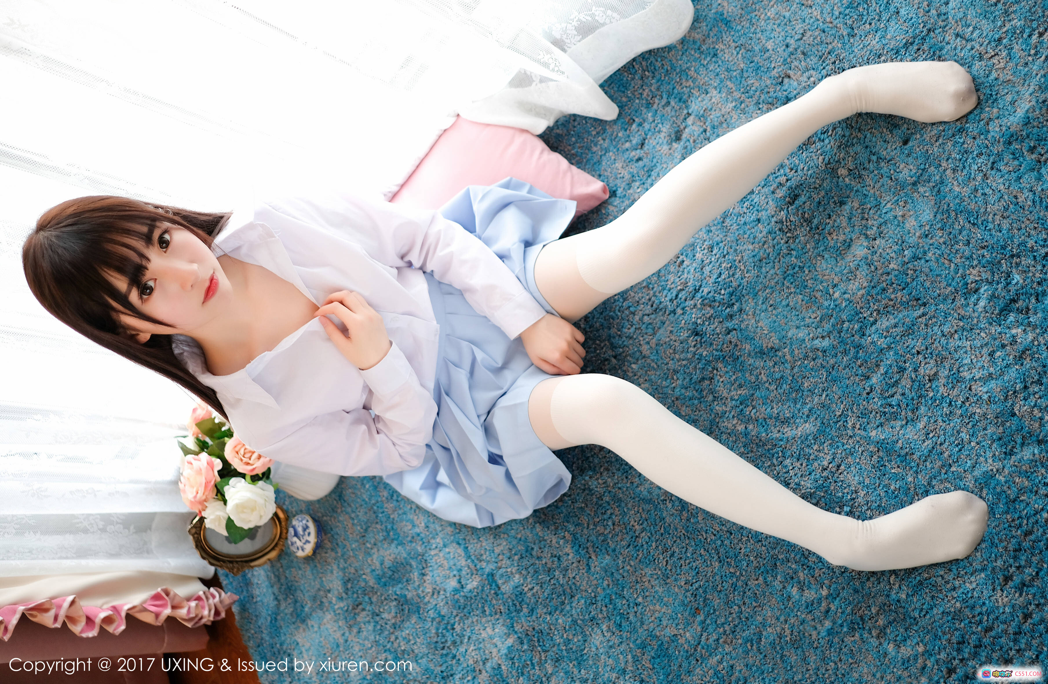 图片[3] - 丸子Mayuki日系校服少女跪坐窗边伸展双臂 清新甜美风室内写真 UXING2017 Vol.041 - 就要吻