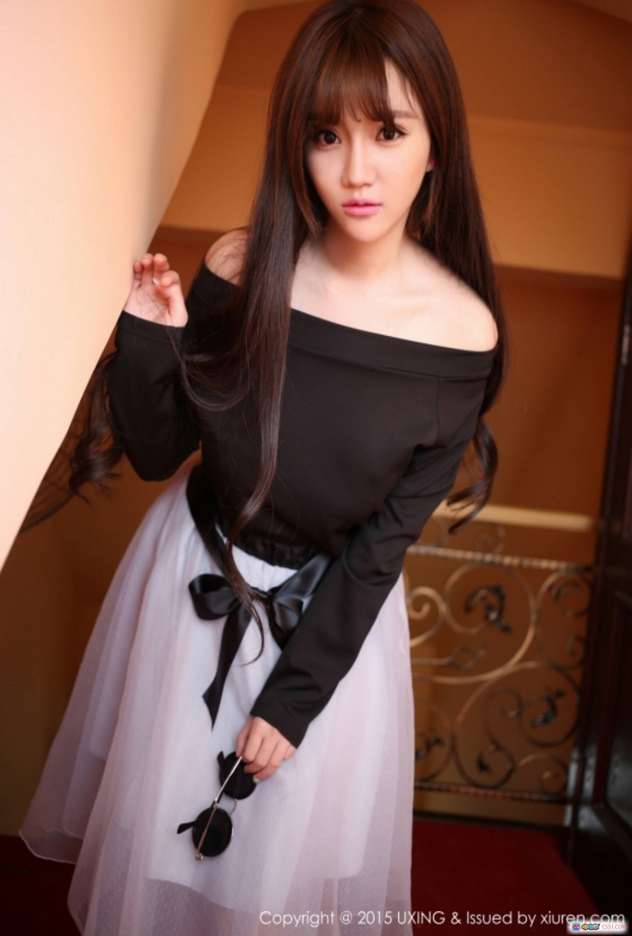 图片[4] - UXING 2015.05.08 VOL.007 美女床上写真 白色蕾丝睡衣 粉色床品 可爱手势 甜美长发 柔美氛围 高清私房照 - 就要吻