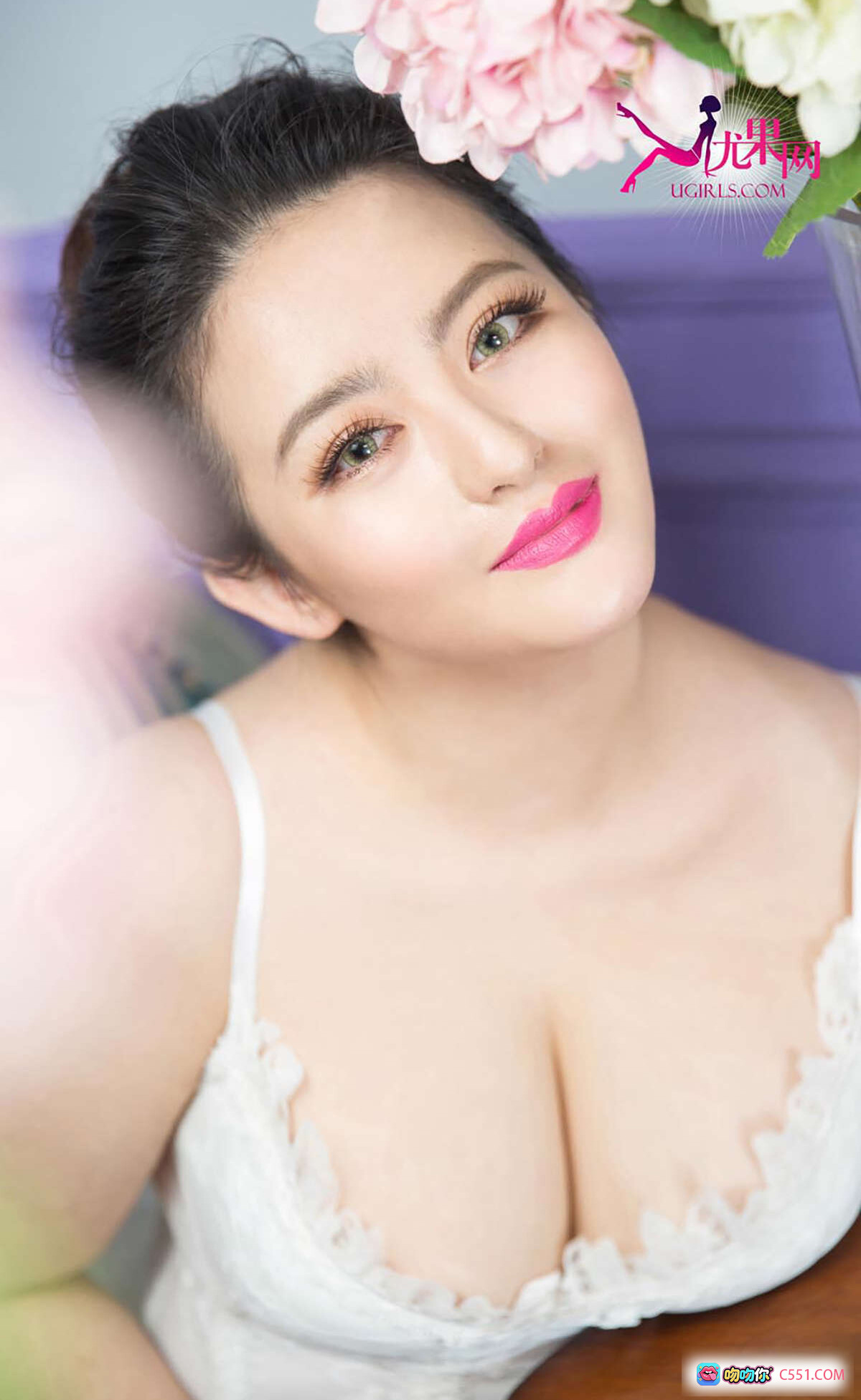 图片[4] - 依蔓心花怒放写真 | Ugirls尤果网爱尤物专辑2015No.201 | 白色蕾丝内衣美女手持绣球花高清图集 - 就要吻