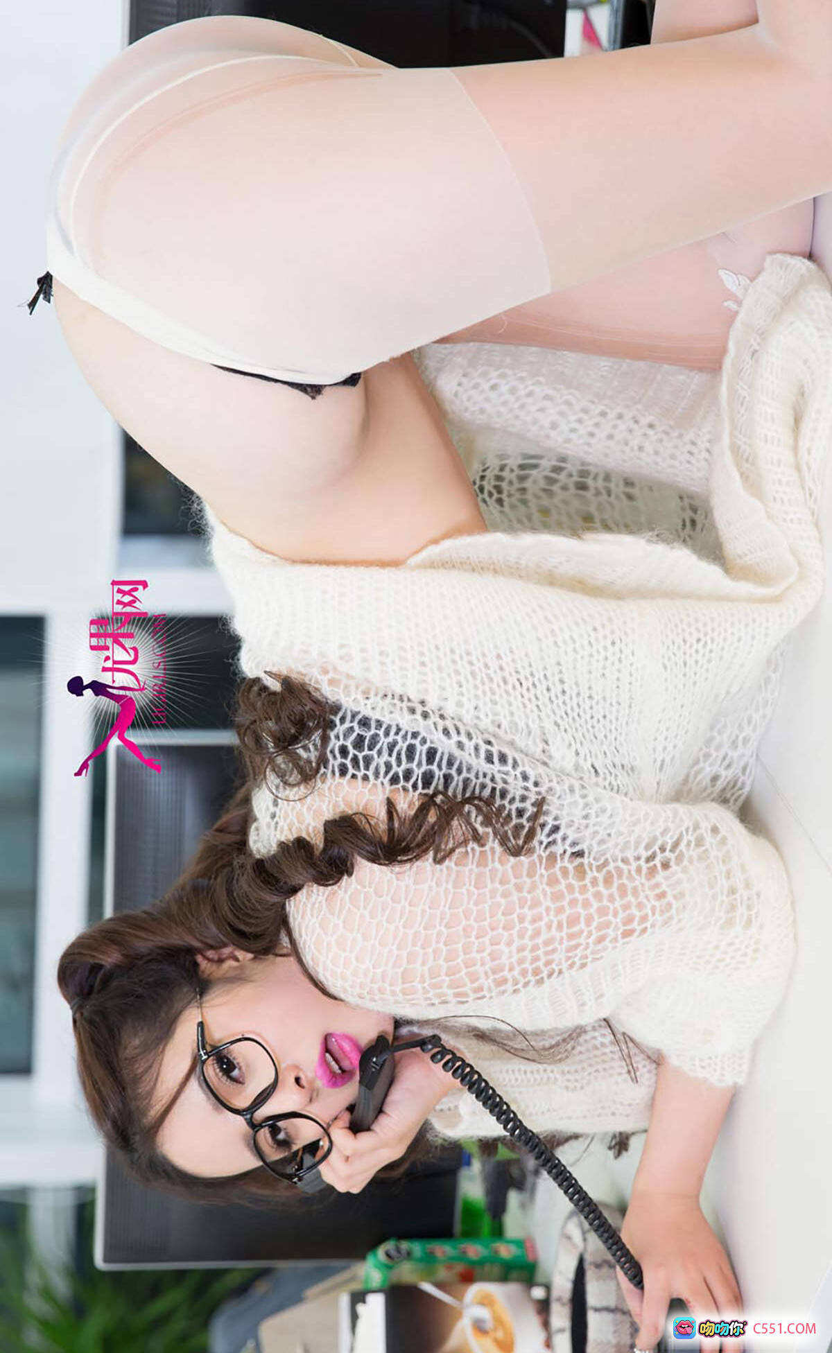 图片[10] - Ugirls尤果网爱尤物277期三蜜升职记职场OL黑蕾丝内衣白衬衫灰短裙眼镜美女写真40P - 就要吻