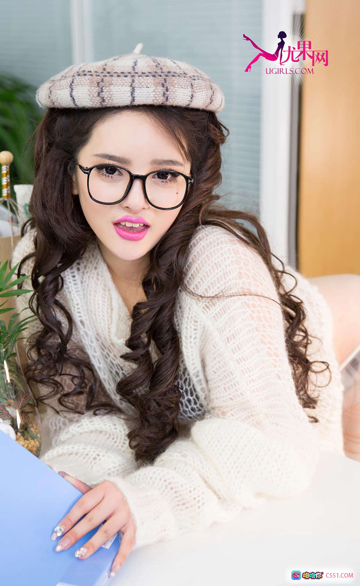 图片[3] - Ugirls尤果网爱尤物277期三蜜升职记职场OL黑蕾丝内衣白衬衫灰短裙眼镜美女写真40P - 就要吻