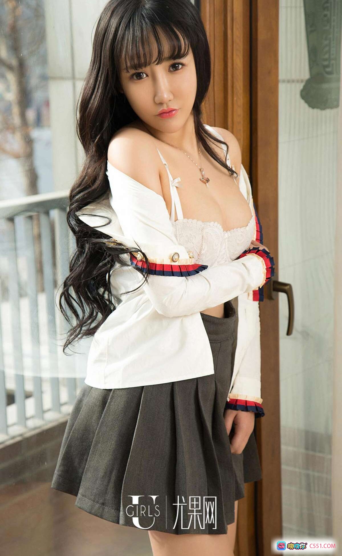 图片[3] - Ugirls尤果网陶嘉琳青涩嘉人写真 2017.01.26 No.618 白色蕾丝内衣 灰色外套 甜美长发 室内私房美拍 - 就要吻