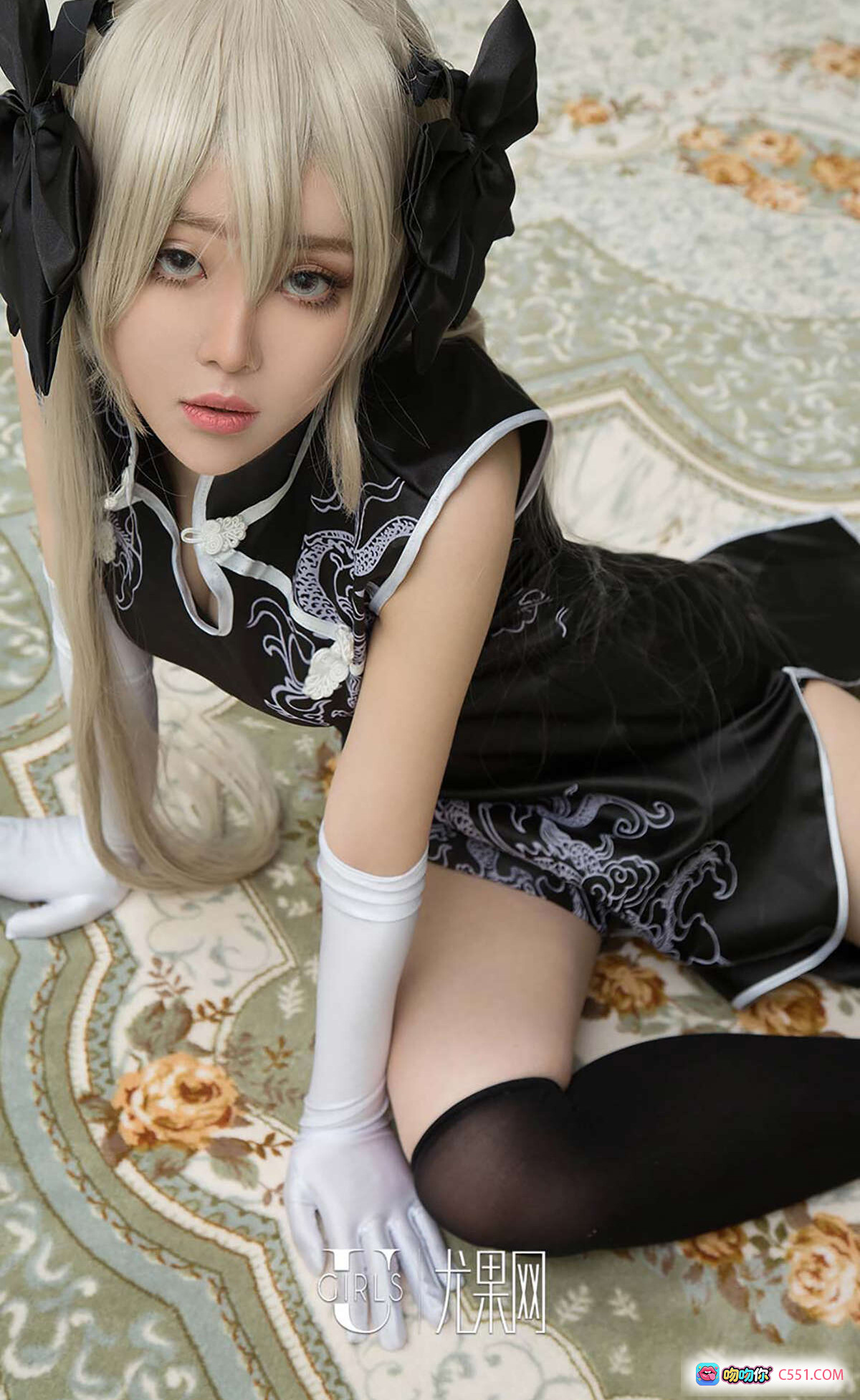 图片[4] - Ugirls尤果网爱尤物No.371素衣白衬衫黑格裙双马尾金发少女写真40P高清美图 - 就要吻