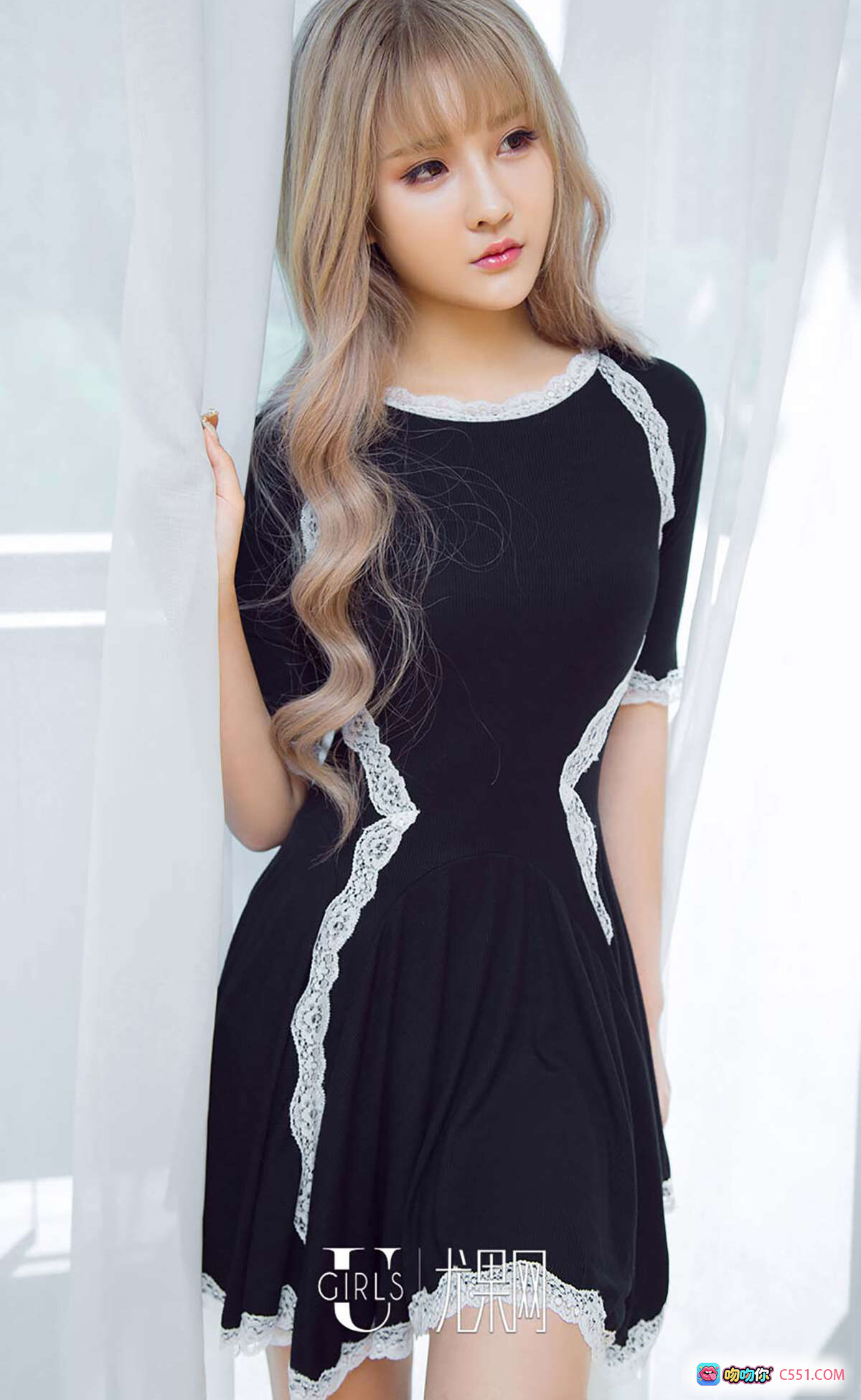 图片[3] - Ugirls尤果网爱尤物专辑No.483依依双马尾少女黑裙写真高清美图40P - 就要吻