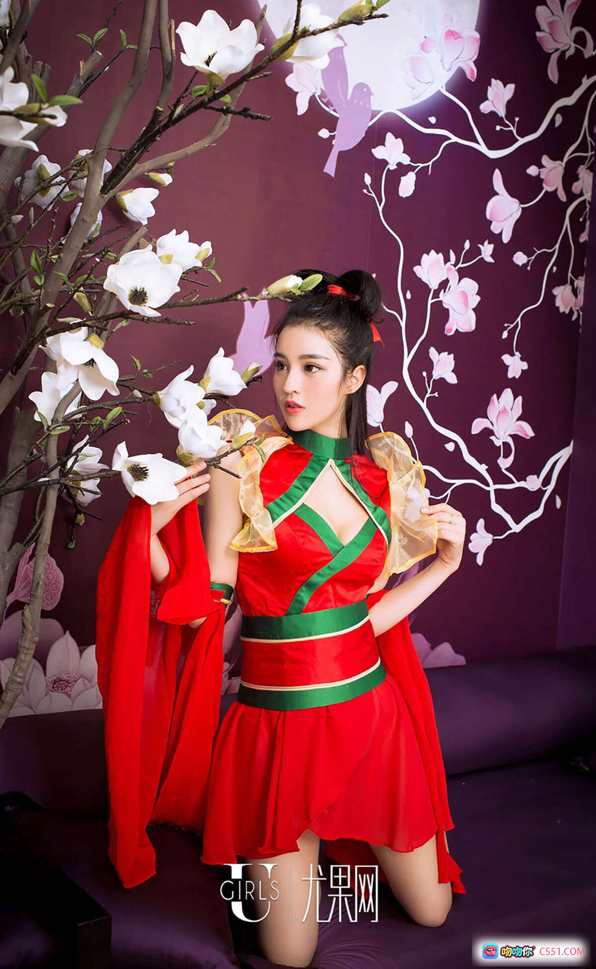 图片[6] - 肖雨薇红黑格纹束腰内衣+黑色蕾丝吊袜带丝袜写真 – Ugirls尤果网爱尤物专辑No.492性感私房照 - 就要吻