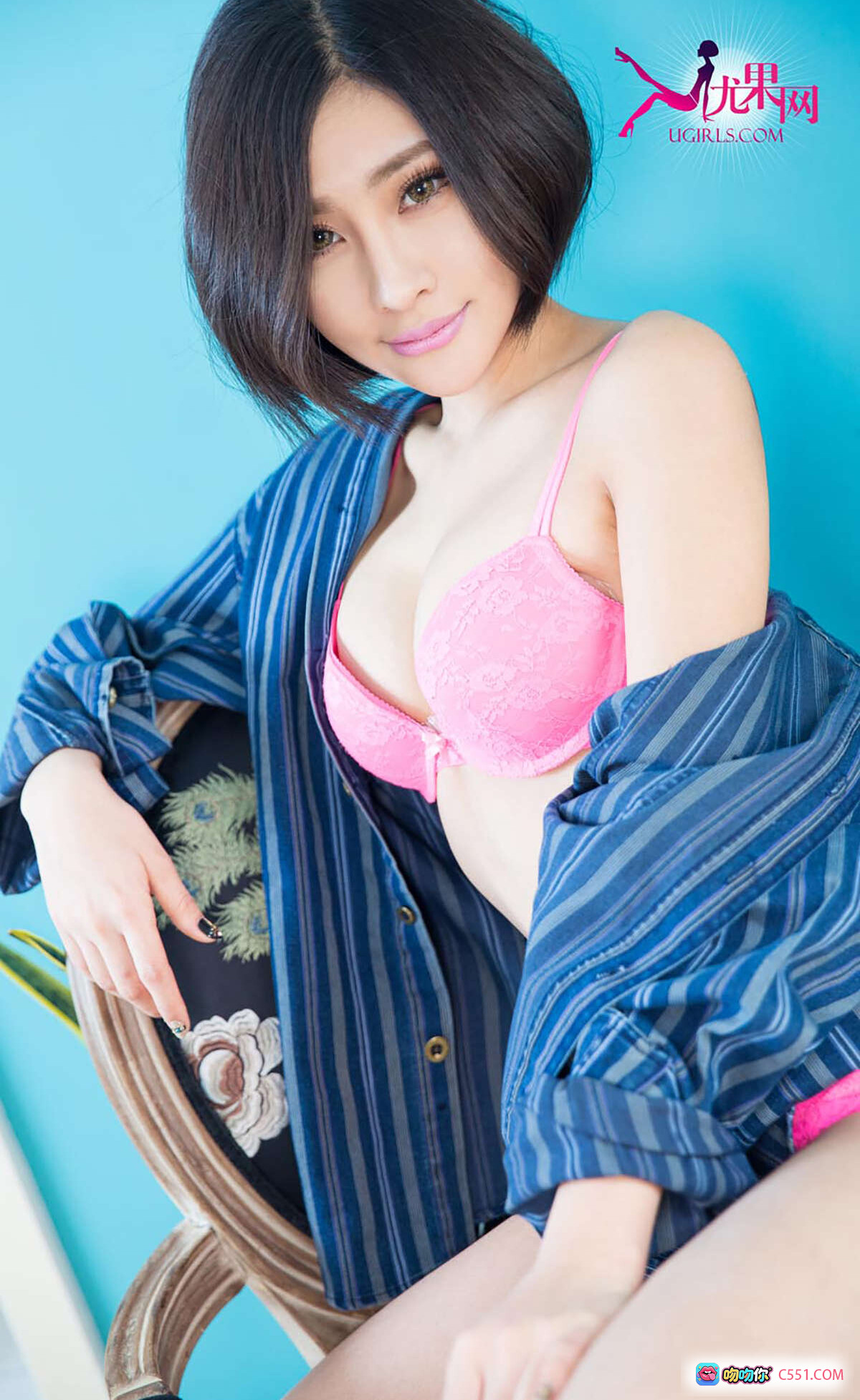 图片[9] - 贝贝163cm甜美短发尤物写真 | Ugirls尤果网爱尤物254期 | 条纹上衣香肩诱惑 | Canon EOS 5D Mark III拍摄 - 就要吻