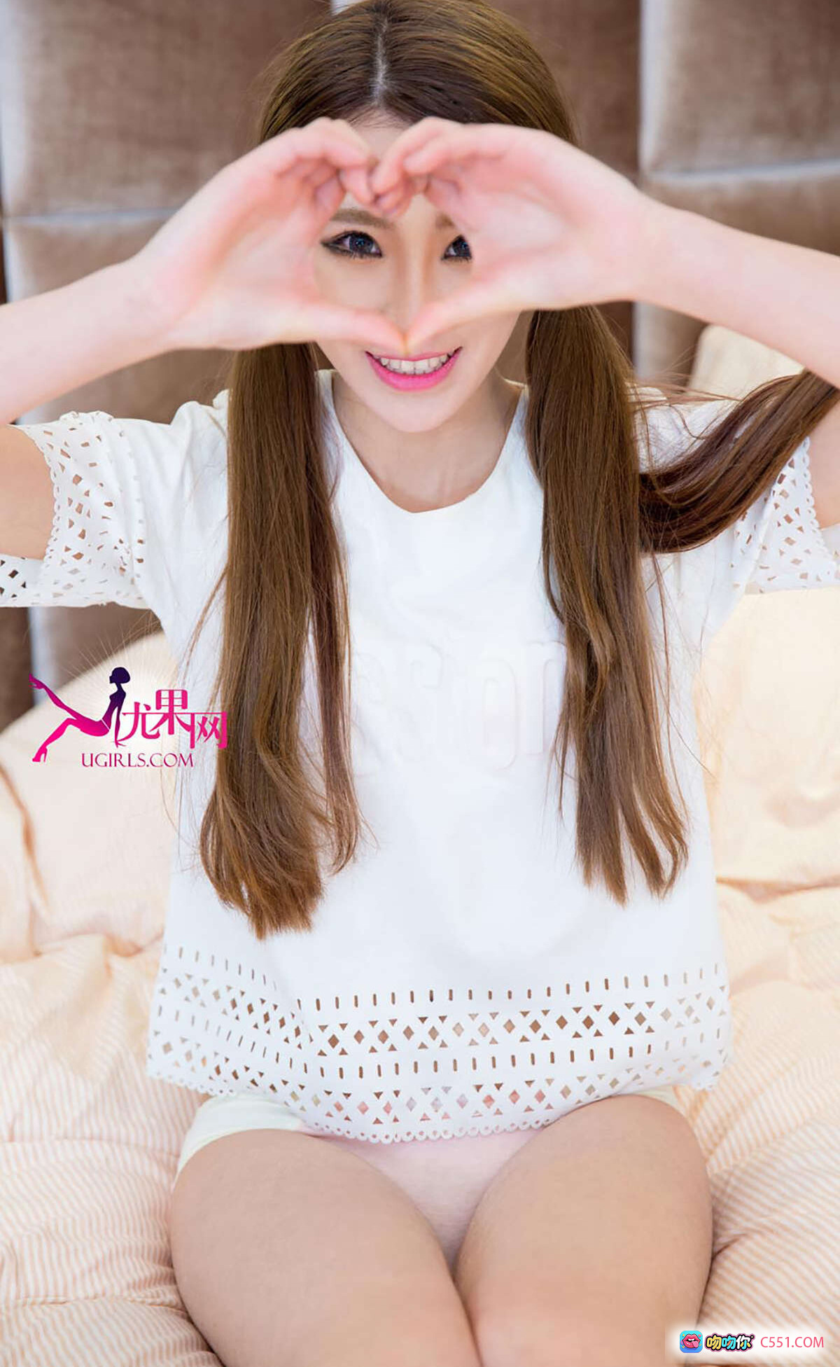 图片[4] - 林宝娜可爱女孩写真｜Ugirls尤果网爱尤物专辑No.323｜白色镂空上衣双马尾甜妹风｜2016.04.06高清40P - 就要吻