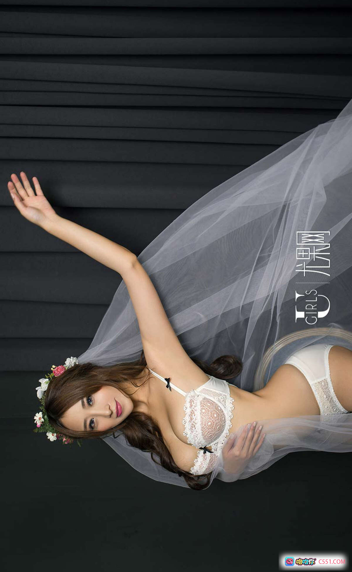 图片[3] - 姜雨宏性感写真 | Ugirls尤果网爱尤物专辑No.506 | 2016.10.06高清美图 | 优雅床照私房诱惑 - 就要吻