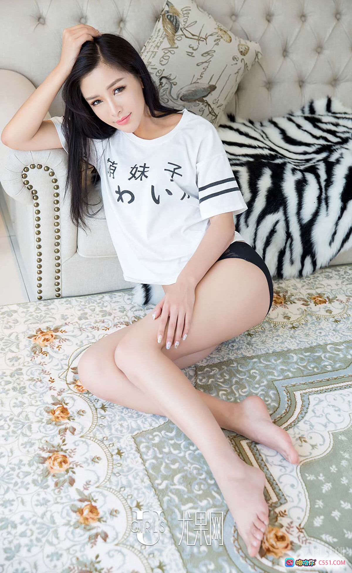 图片[3] - 戴小唯黑裙写真 | Ugirls尤果网爱尤物专辑No.366 | 优雅长发侧颜美态 | 2016年5月19日高清40P - 就要吻