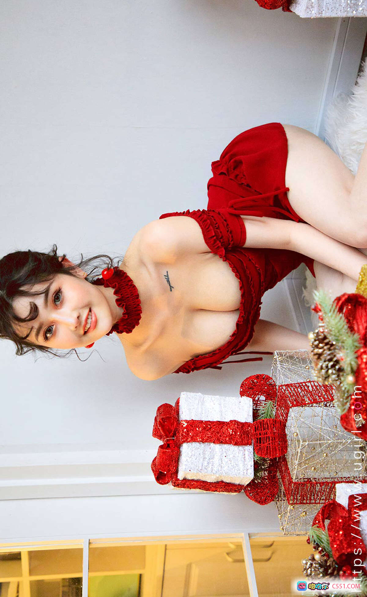 图片[10] - 露儿红色蕾丝内衣写真 – Ugirls尤果网爱尤物专辑2019.12.17 No.1672 35P48M 室内圣诞氛围性感私房照 - 就要吻