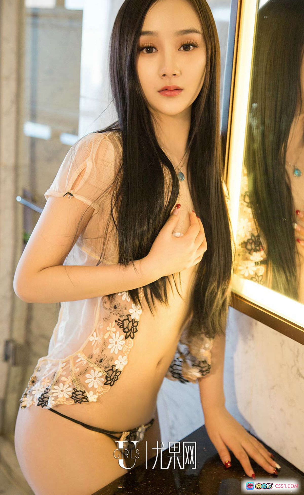图片[4] - 贺欣畅性感写真 | Ugirls尤果网爱尤物专辑No.674 | 透明蕾丝内衣 | 镜前魅惑姿态 | 2017年3月24日发布 - 就要吻