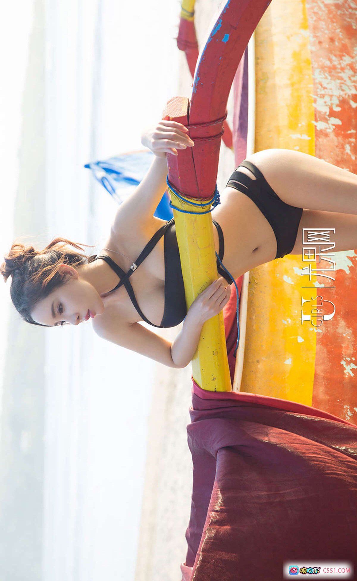 图片[3] - Ugirls尤果网爱尤物No.1354幸福三十六计性感蕾丝内衣写真私房美腿诱惑都市窗景大片 - 就要吻