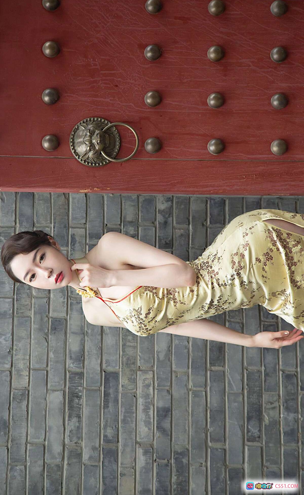 图片[7] - 梦心玥红裙性感写真｜尤果网爱尤物No.1442｜蕾丝内衣+高跟鞋+暖光灯饰氛围感大片 - 就要吻