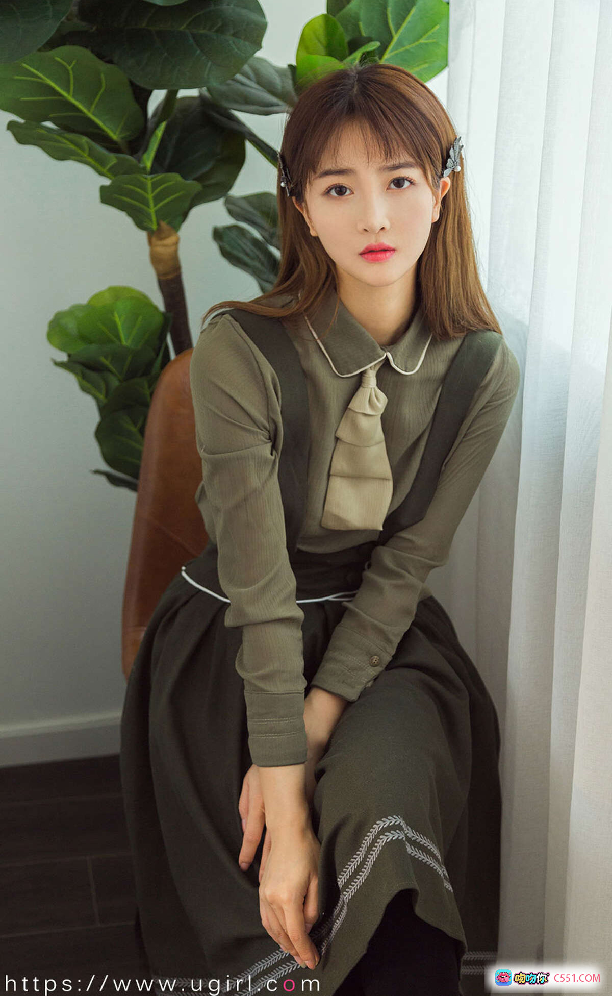 图片[2] - 小汐粉色针织衫搭配亮面短裙写真 | Ugirls尤果网爱尤物专辑No.1657 2019.12.03 甜美清新风格35P - 就要吻