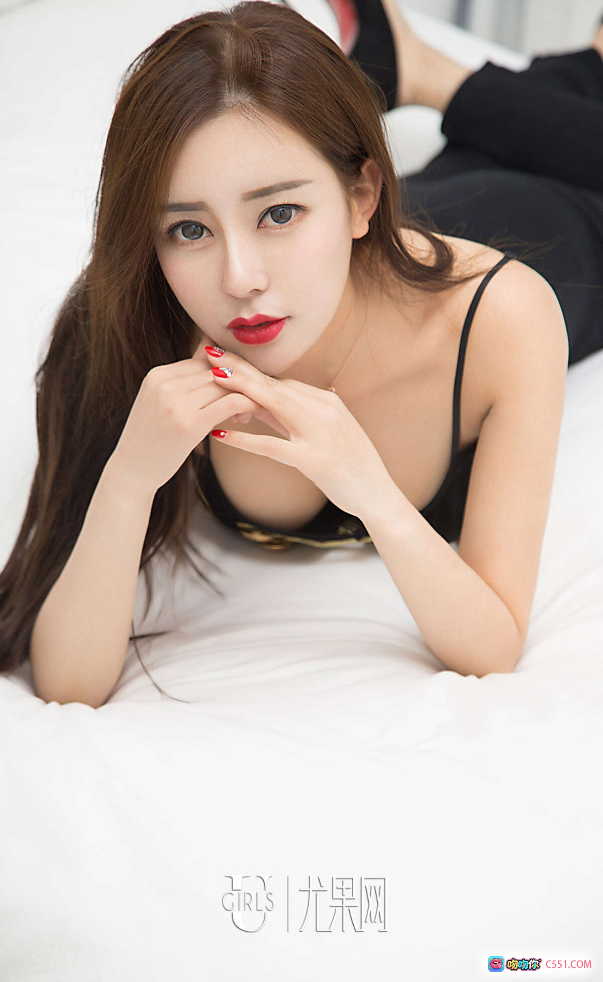 图片[3] - 吴美溪性感写真 | 白色蕾丝露肩上衣+牛仔裤 | 尤果网爱尤物专辑No.1399 | 2019.03.19高清美图 - 就要吻