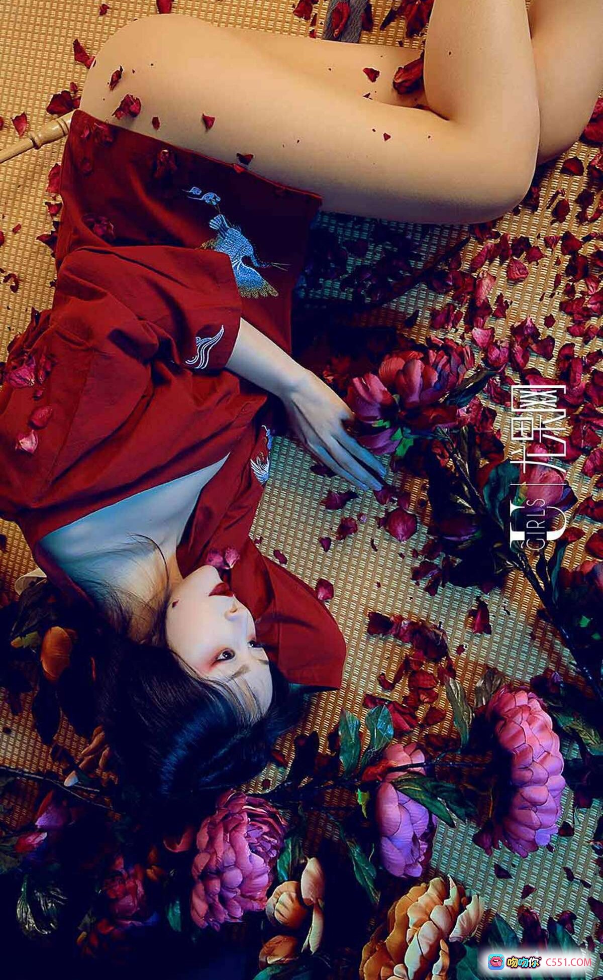 图片[3] - Ugirls尤果网爱尤物专辑No.1366豌豆公主写真·红衣和风美少女·花瓣散落榻榻米·日系唯美摄影·高清35P - 就要吻
