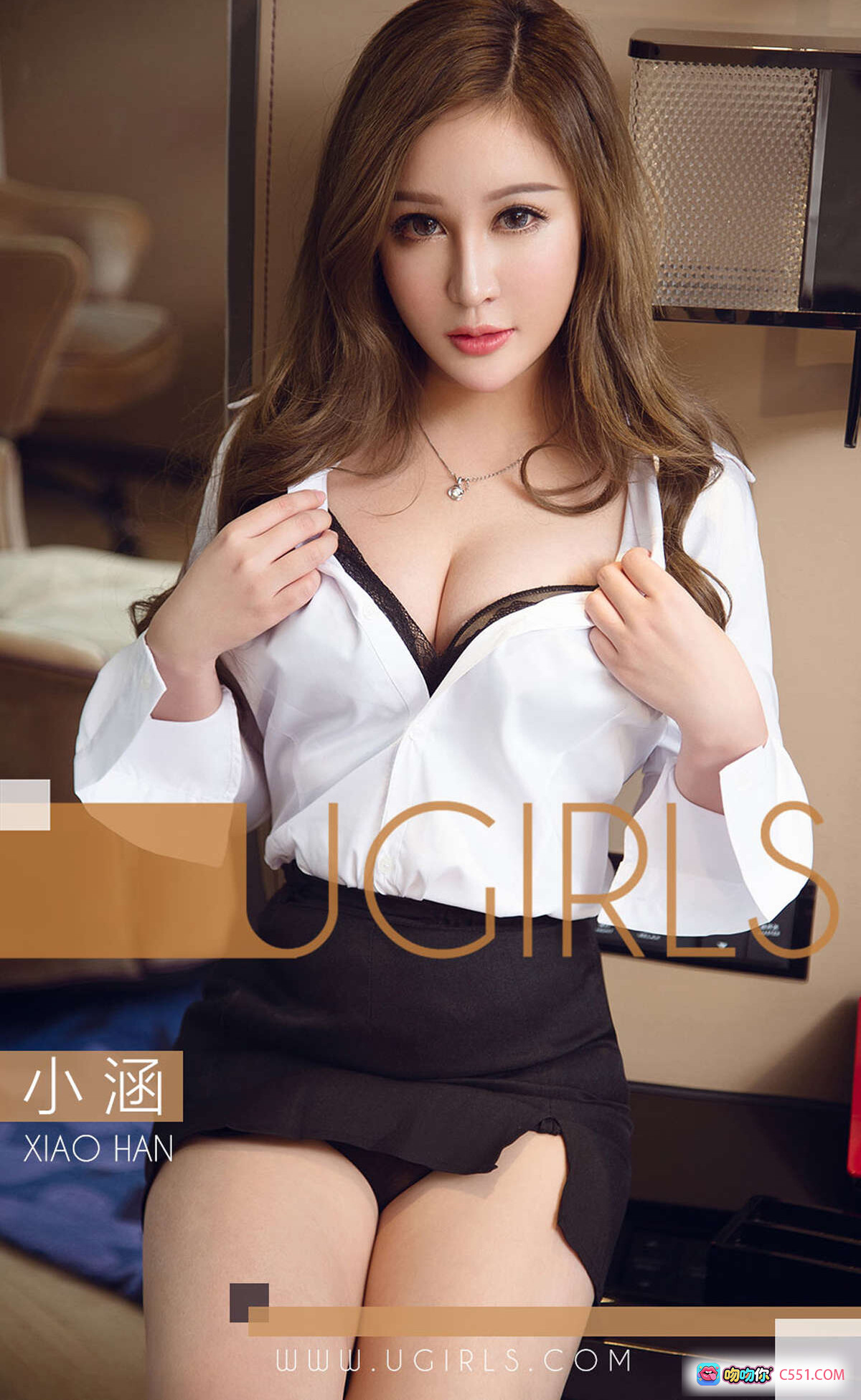 图片[6] - Ugirls尤果网爱尤物专辑No.1297小涵性感写真 2018.12.07 35P36M 花纹睡衣沙发私房美拍 - 就要吻