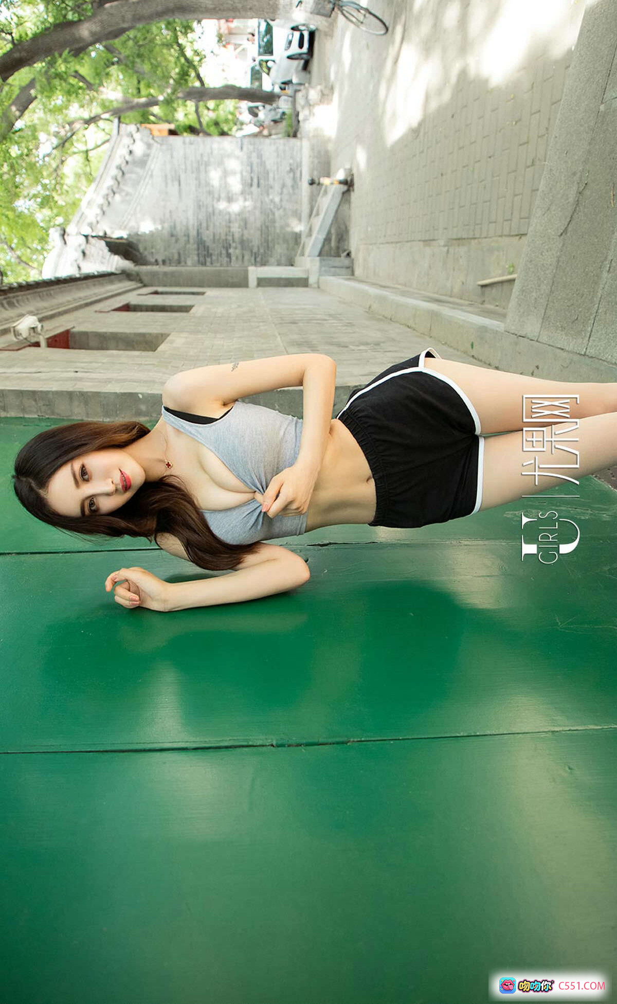 图片[9] - 陈思琪尤果网写真 | 灰色运动背心+黑色短裤 | 美胸纤腰性感街拍 | Ugirls爱尤物No.1131 2018.06.24 - 就要吻