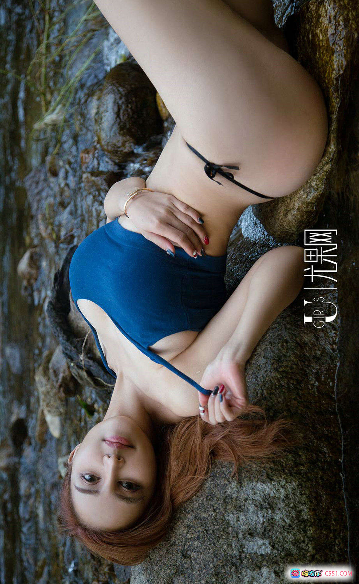 图片[9] - 苏梓玲白色连帽紧身衣户外写真 | Ugirls尤果网爱尤物专辑No.1193性感美臀自然风光摄影 - 就要吻