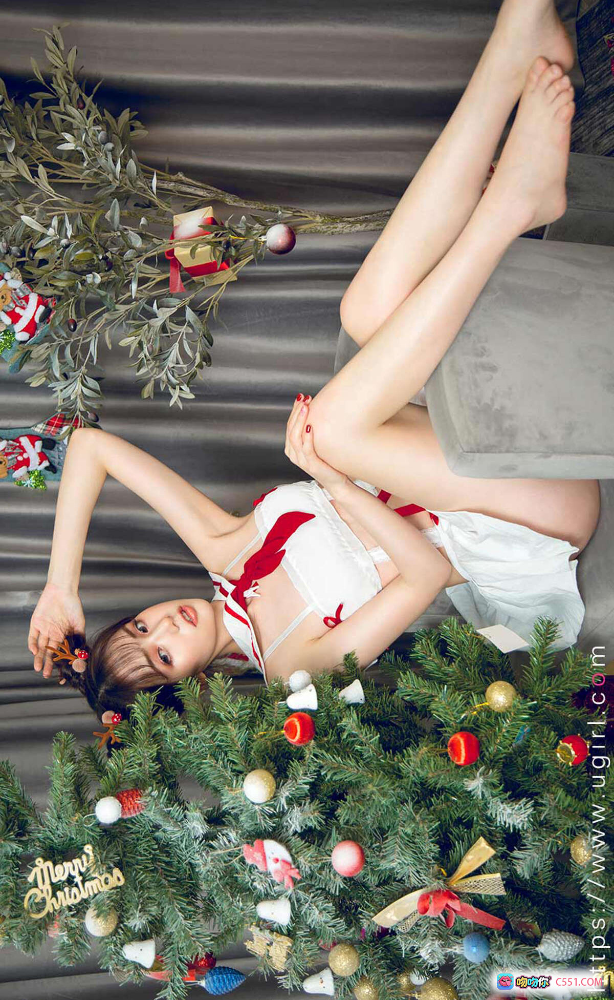 图片[4] - 唐小糖圣诞主题写真 | 白色水手服+雪人玩偶+鹿角发饰 | Ugirls尤果网爱尤物专辑No.1679 - 就要吻