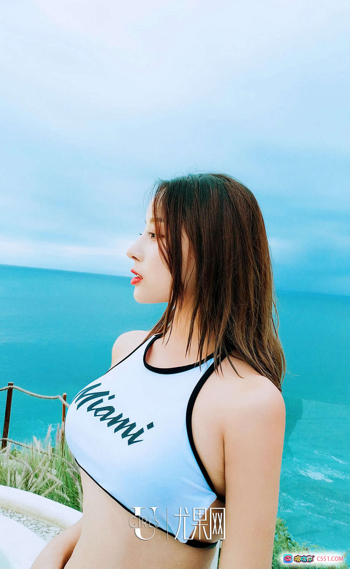 图片[5] - Ugirls尤果网爱尤物专辑No.1174海边木栈道黄裙美女写真35P高清图集 - 就要吻