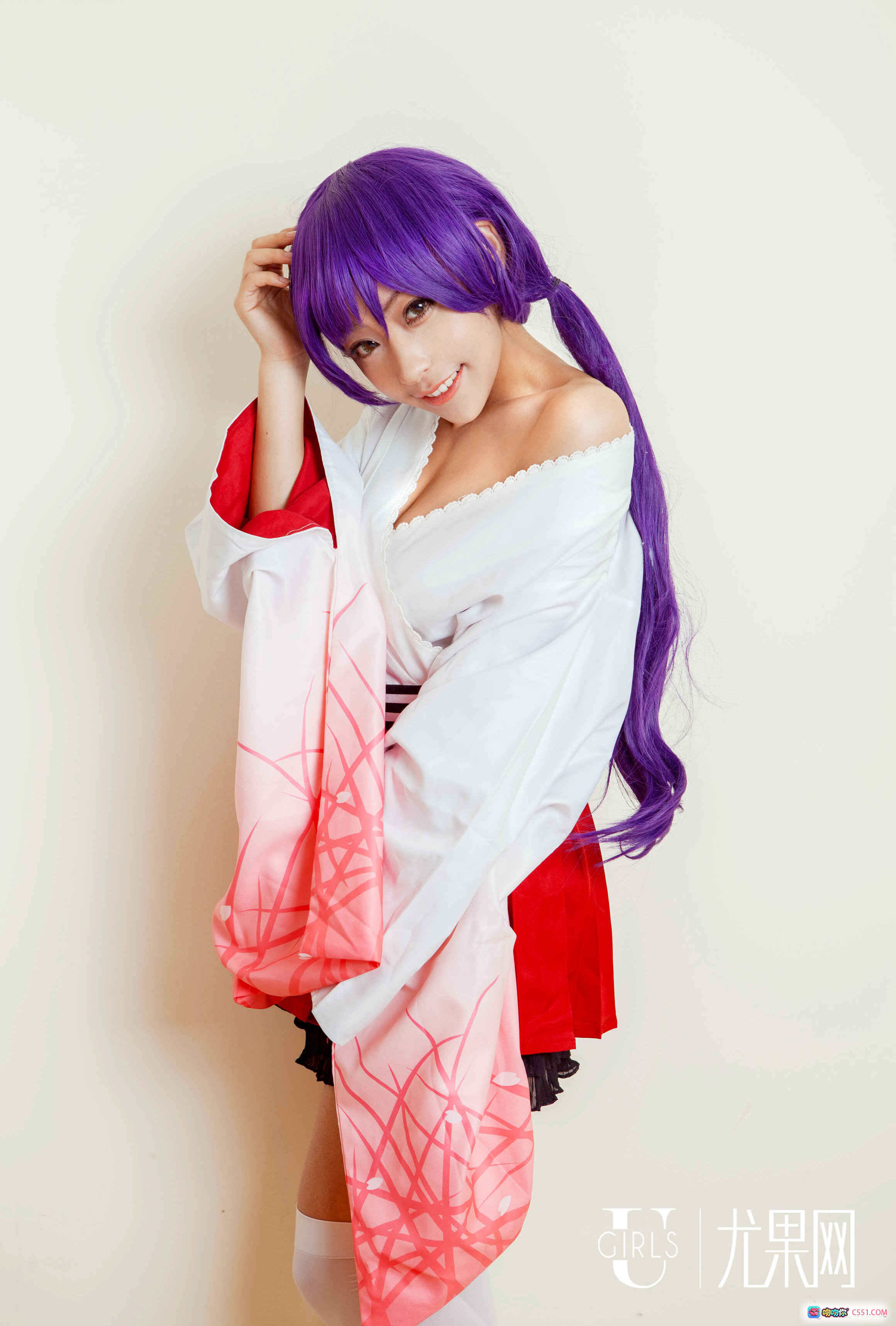 UG U178素衣紫发cosplay写真 白红渐变和风服饰甜美微笑少女风造型 - 就要吻