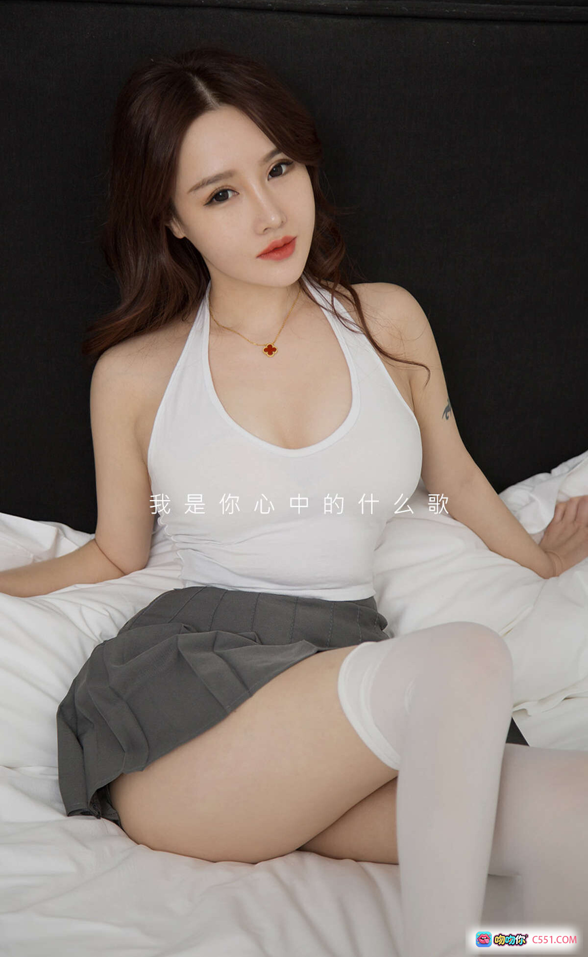 图片[3] - 曲佑熙尤果网爱尤物专辑写真 160cm44kg北京美女白红边连体衣性感私房照 - 就要吻