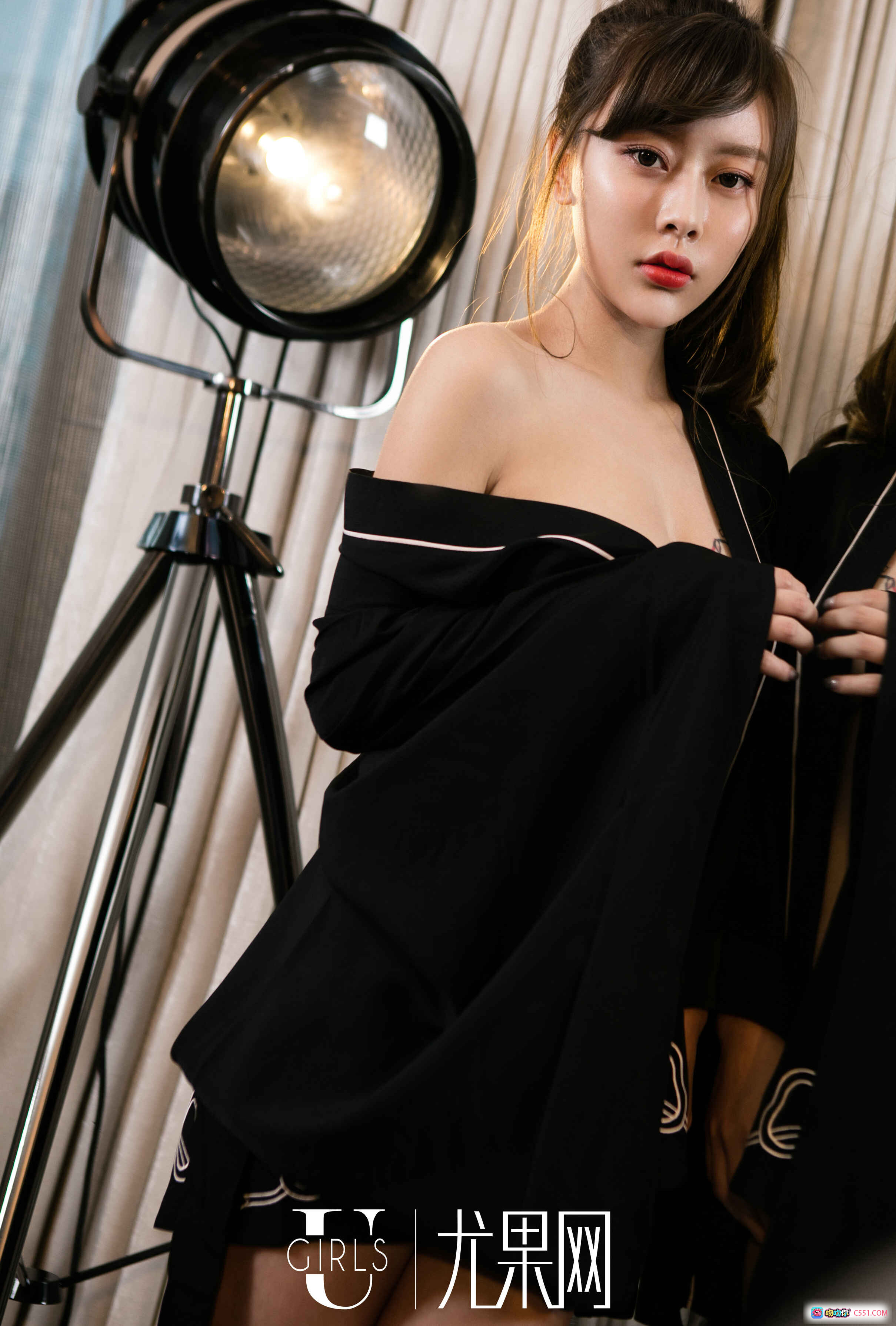 图片[5] - Ugirls尤果网艺宁2016.11.25 U229 绿色比基尼浴缸写真 65+1P高清美图 - 就要吻