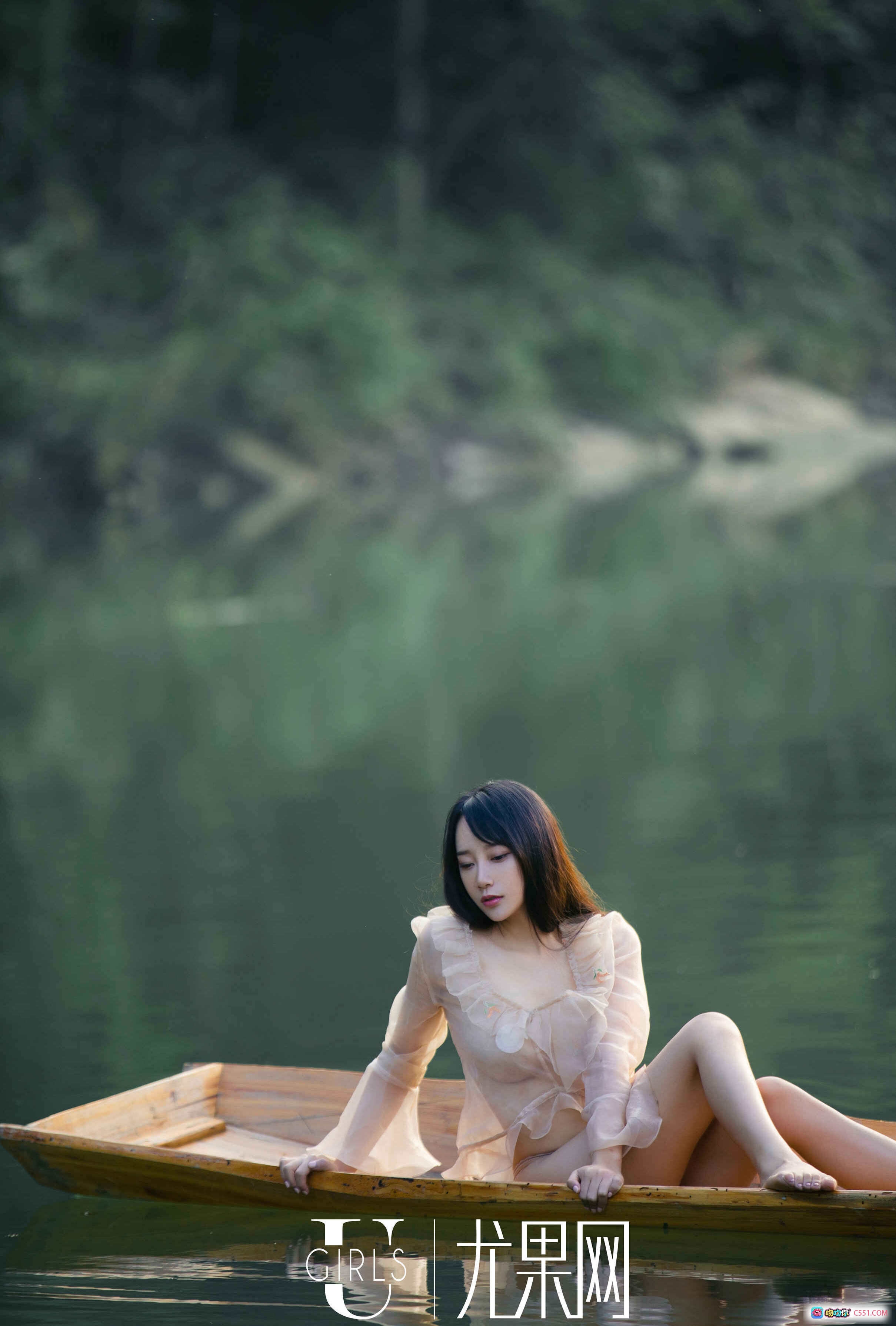 图片[2] - Ugirls尤果网何嘉颖2017.11.08 U318写真 朦胧薄纱透视装 美腿玉足 清新自然光影 柔美私房风 65+1P高清图集 - 就要吻