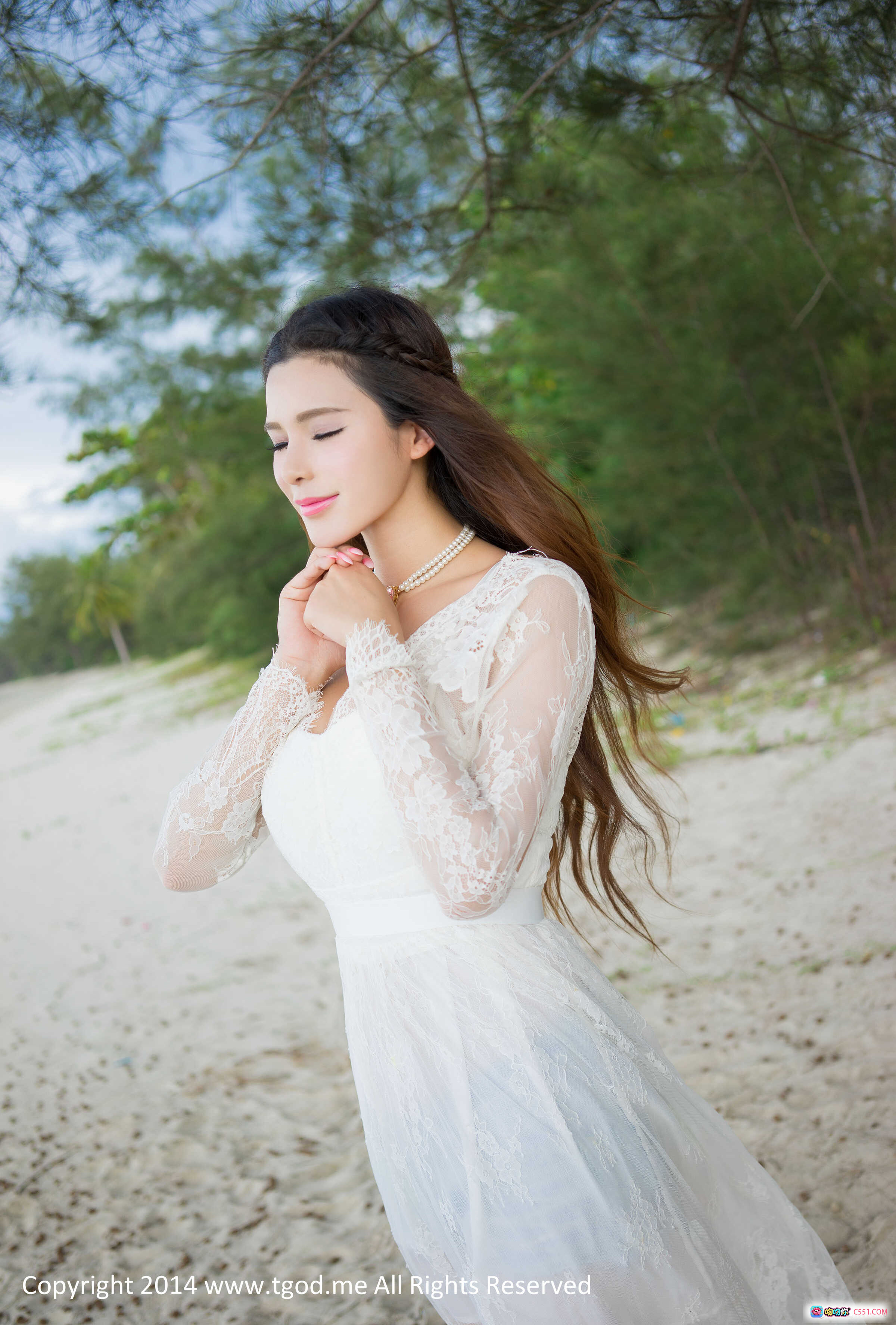 图片[6] - 宛恩miyu沙巴旅拍红比基尼海滩写真 | 天使与魔鬼并存性感女神2014经典海岸大片 - 就要吻