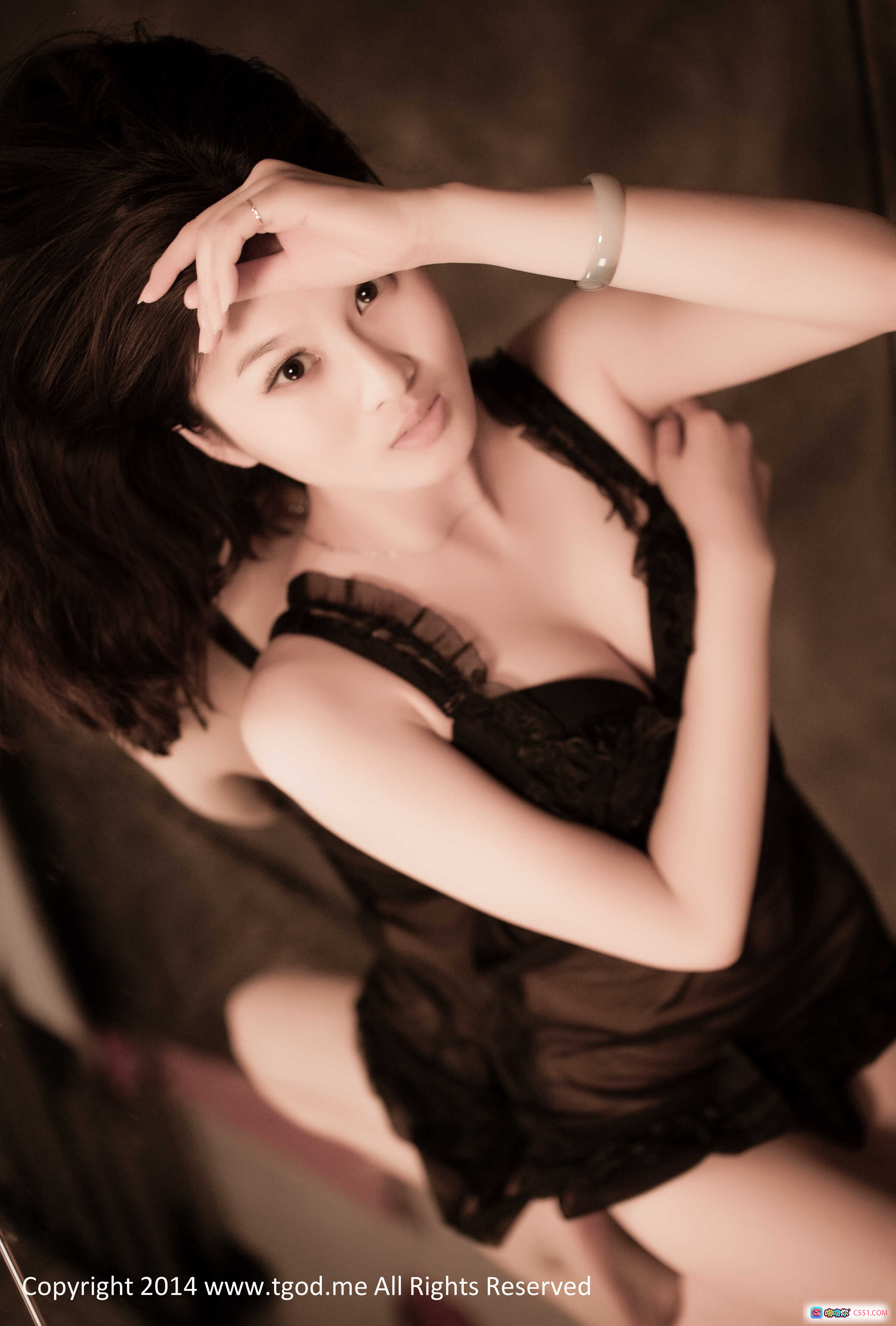 图片[4] - 优雅蜜桃成熟时｜现役空姐槿馨写真｜黑粉花卉和服｜红毛线球床拍｜TGOD推女神2014精选 - 就要吻