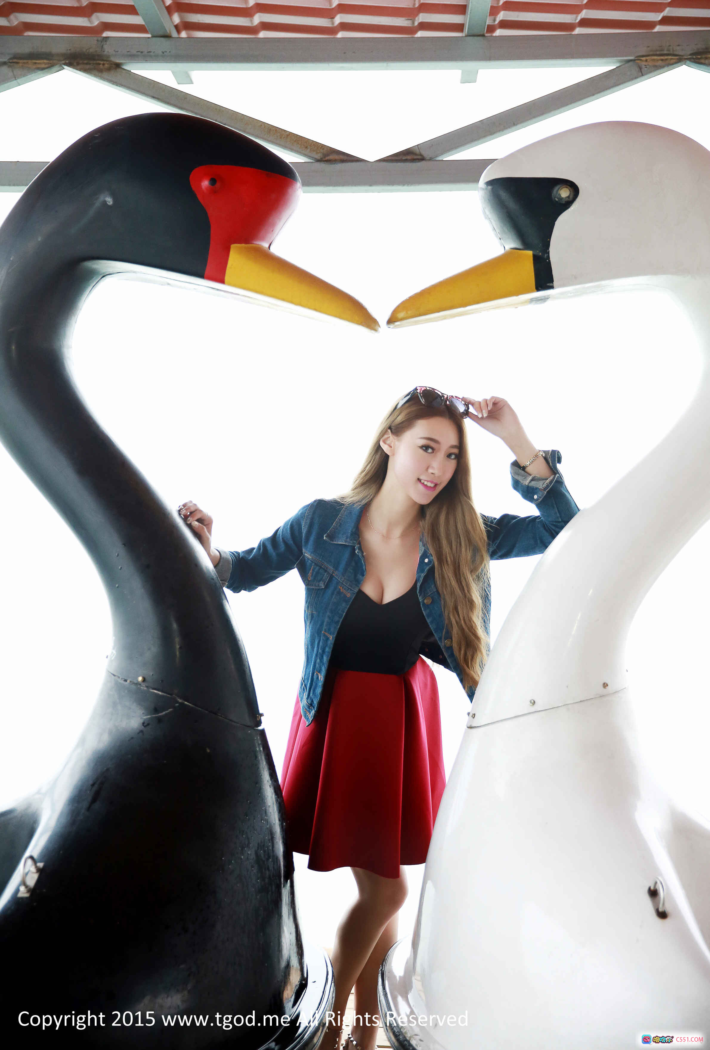 图片[4] - 九江庐山西海游艇女神万慧婧龚紫瑄白色连衣裙写真2015清新自然风光旅拍 - 就要吻