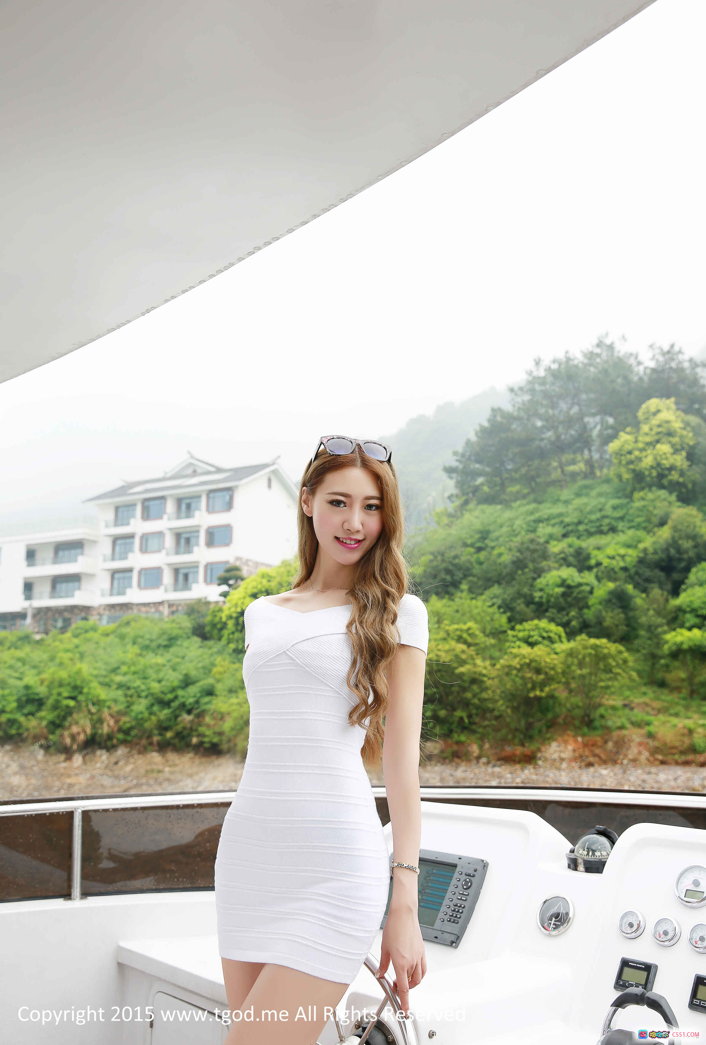 九江庐山西海游艇女神万慧婧龚紫瑄白色连衣裙写真2015清新自然风光旅拍 - 就要吻