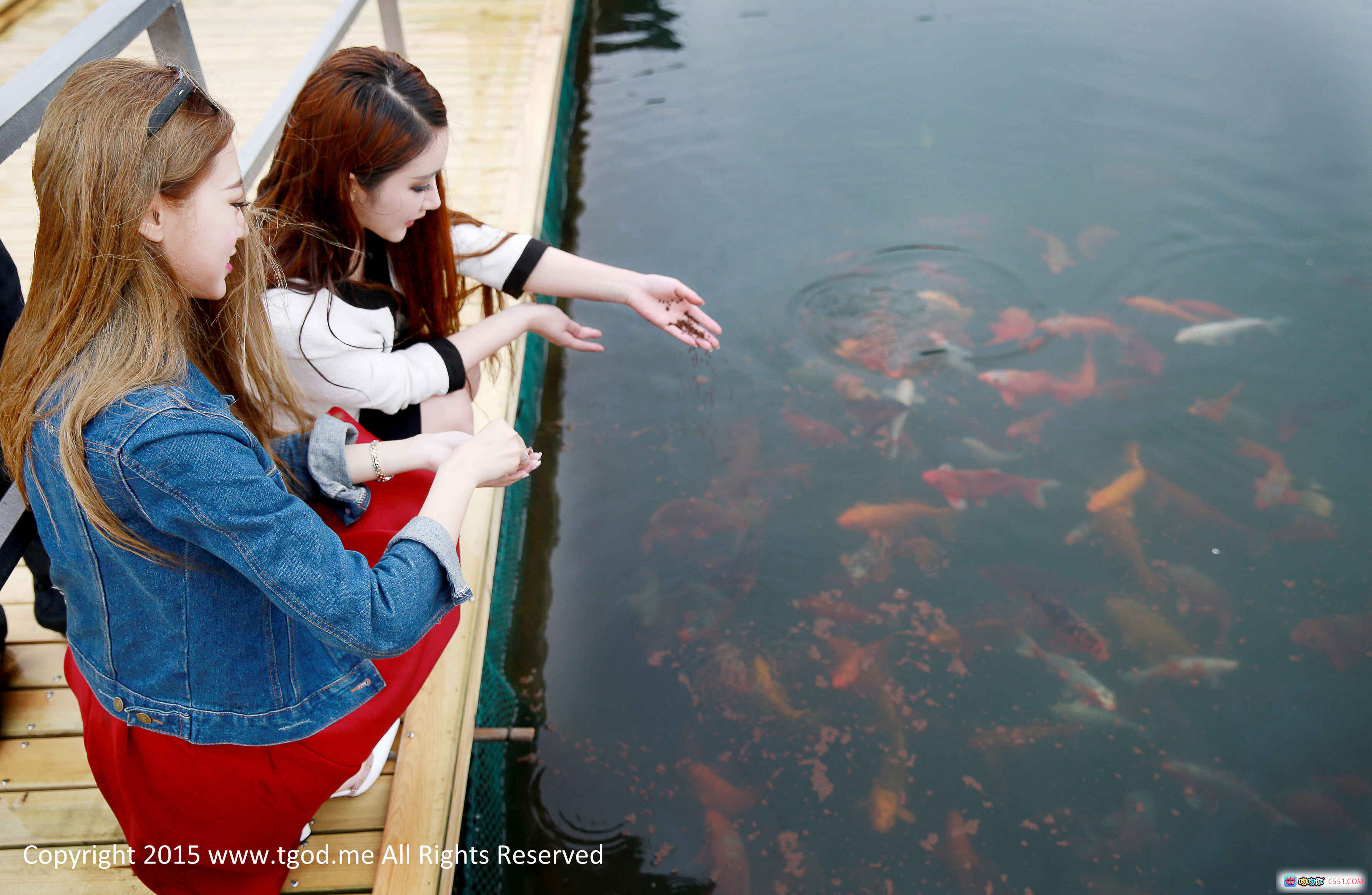 图片[7] - 九江庐山西海游艇女神万慧婧龚紫瑄白色连衣裙写真2015清新自然风光旅拍 - 就要吻