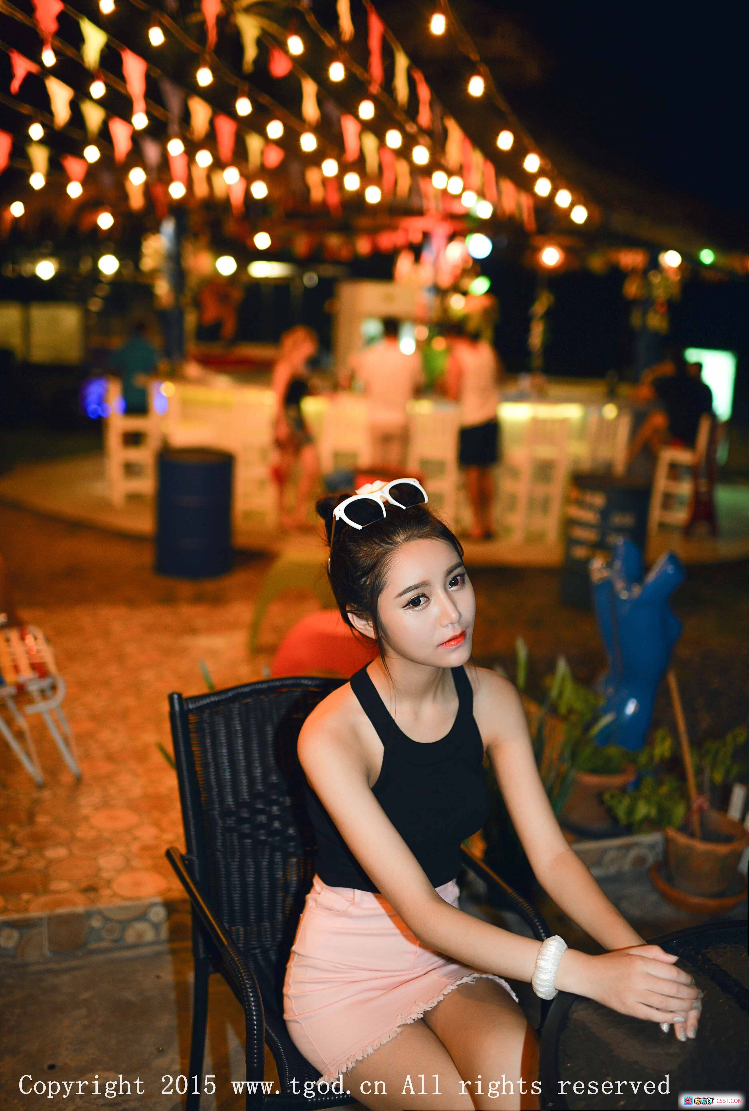 图片[9] - 普吉岛旅拍徐妍馨Mandyt时尚酒吧写真 黑色上衣粉色短裙夜景灯光氛围感美女摄影第四刊42P - 就要吻