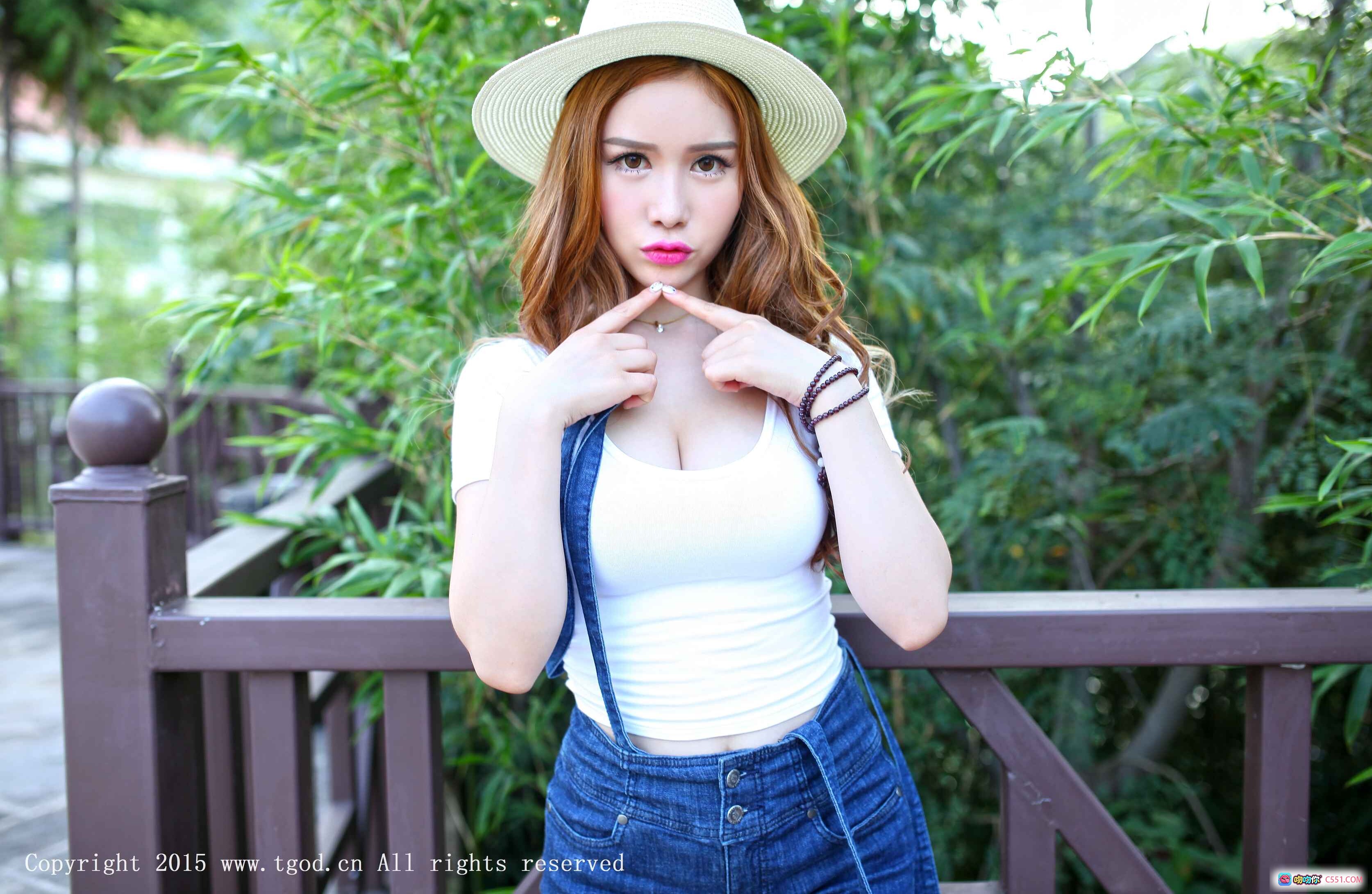 图片[4] - 云曼旅拍于姬Una泳池写真 白色比基尼性感优雅 2015年户外摄影精选 - 就要吻