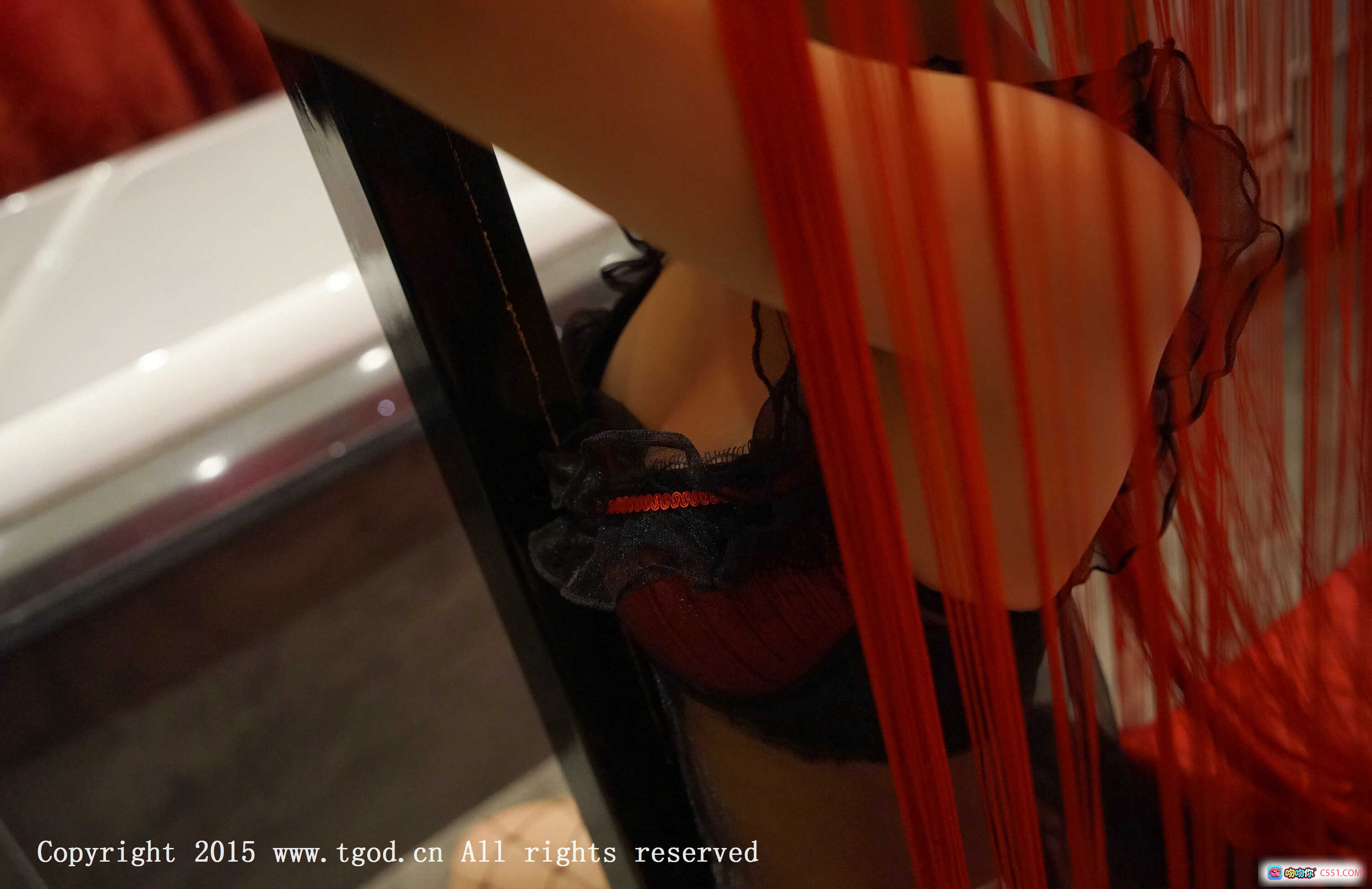 图片[6] - 霸气女神CyberJelly霜爷紫发红衣渔网袜高跟浴室写真2015TGOD推女神 - 就要吻