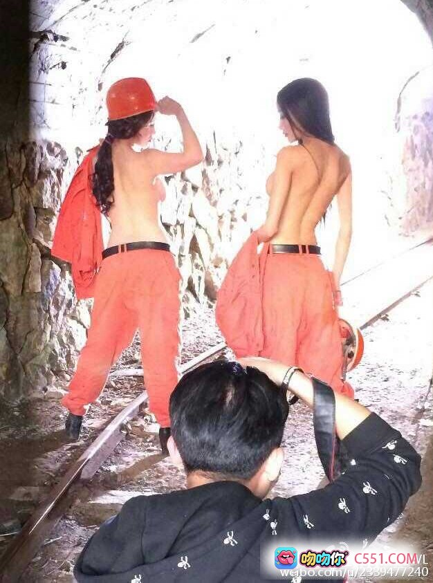 图片[2] - 五一美女矿工写真 | 橙色安全帽+破旧工装+废墟工业风 | 64P高清性感大片 - 就要吻