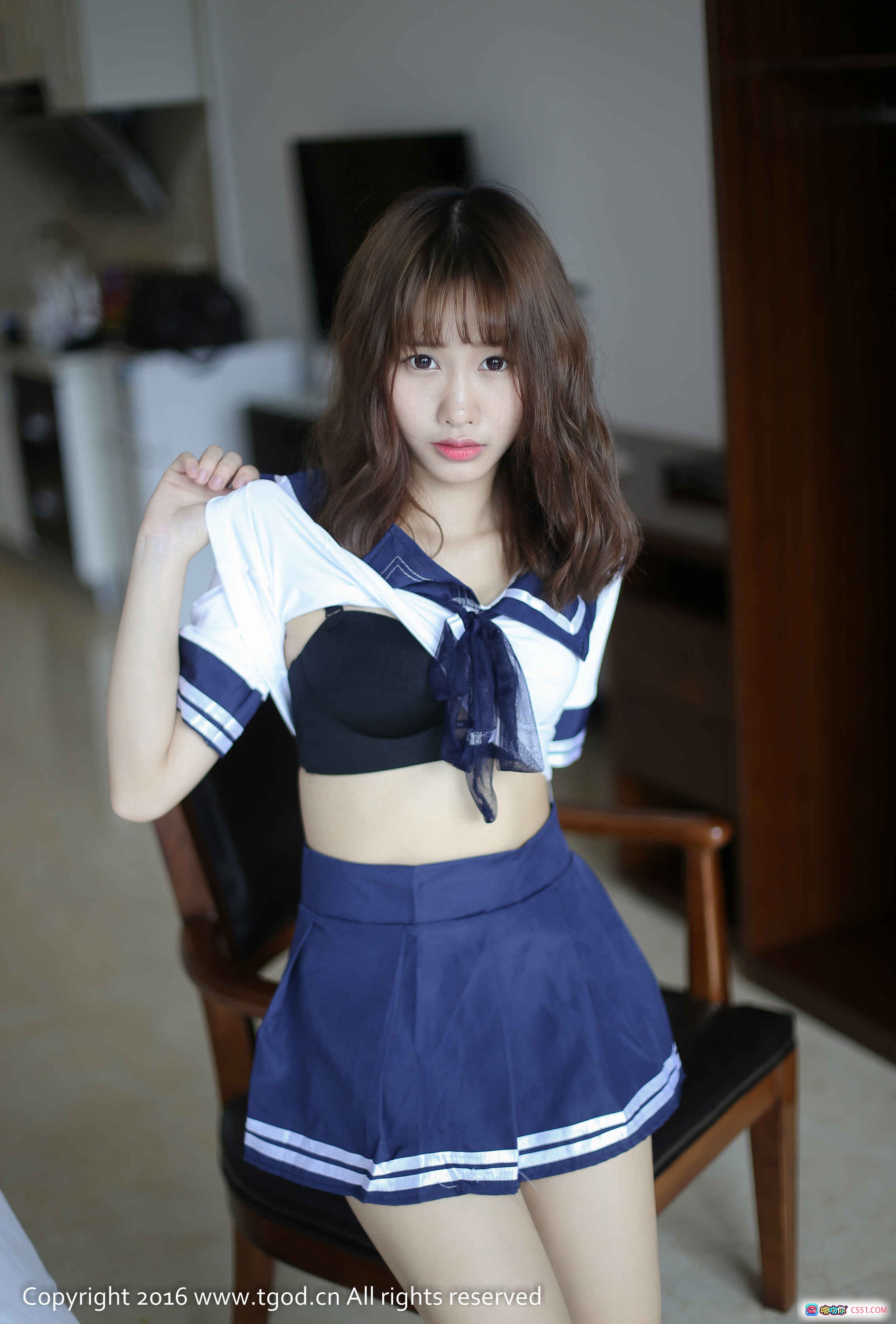 图片[3] - TGOD 2016.04.29 ITT尼卡 学院风制服写真 美女模特性感内衣搭配海军蓝短裙 室内私房摄影高清图集 - 就要吻
