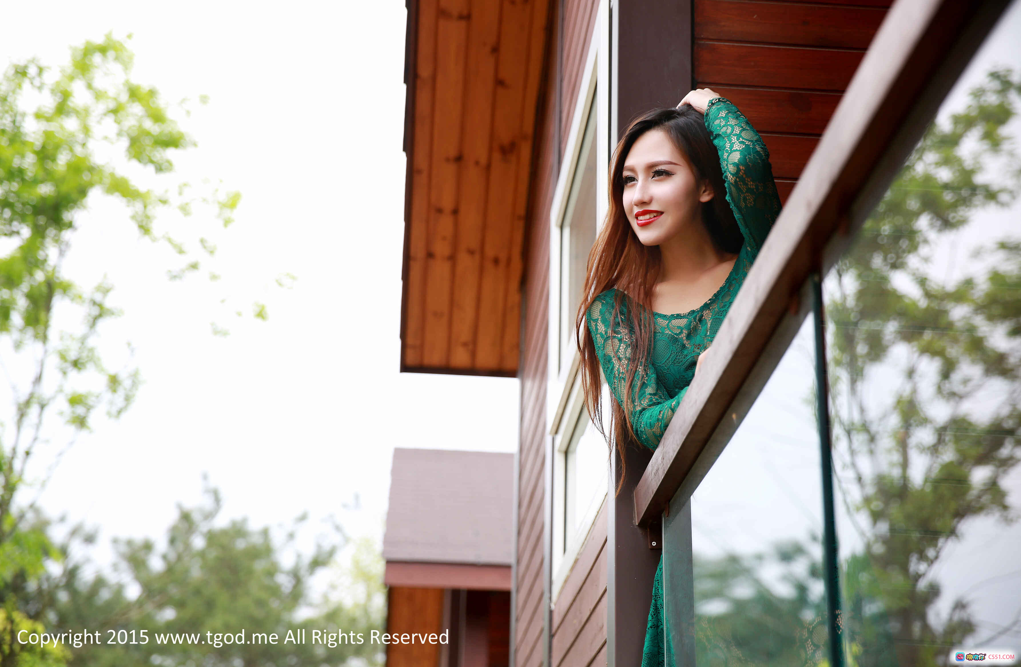 图片[6] - 青春女神鲁思羽夏静九江花源谷湖畔写真 白绿蕾丝长裙双人唯美旅拍 - 就要吻