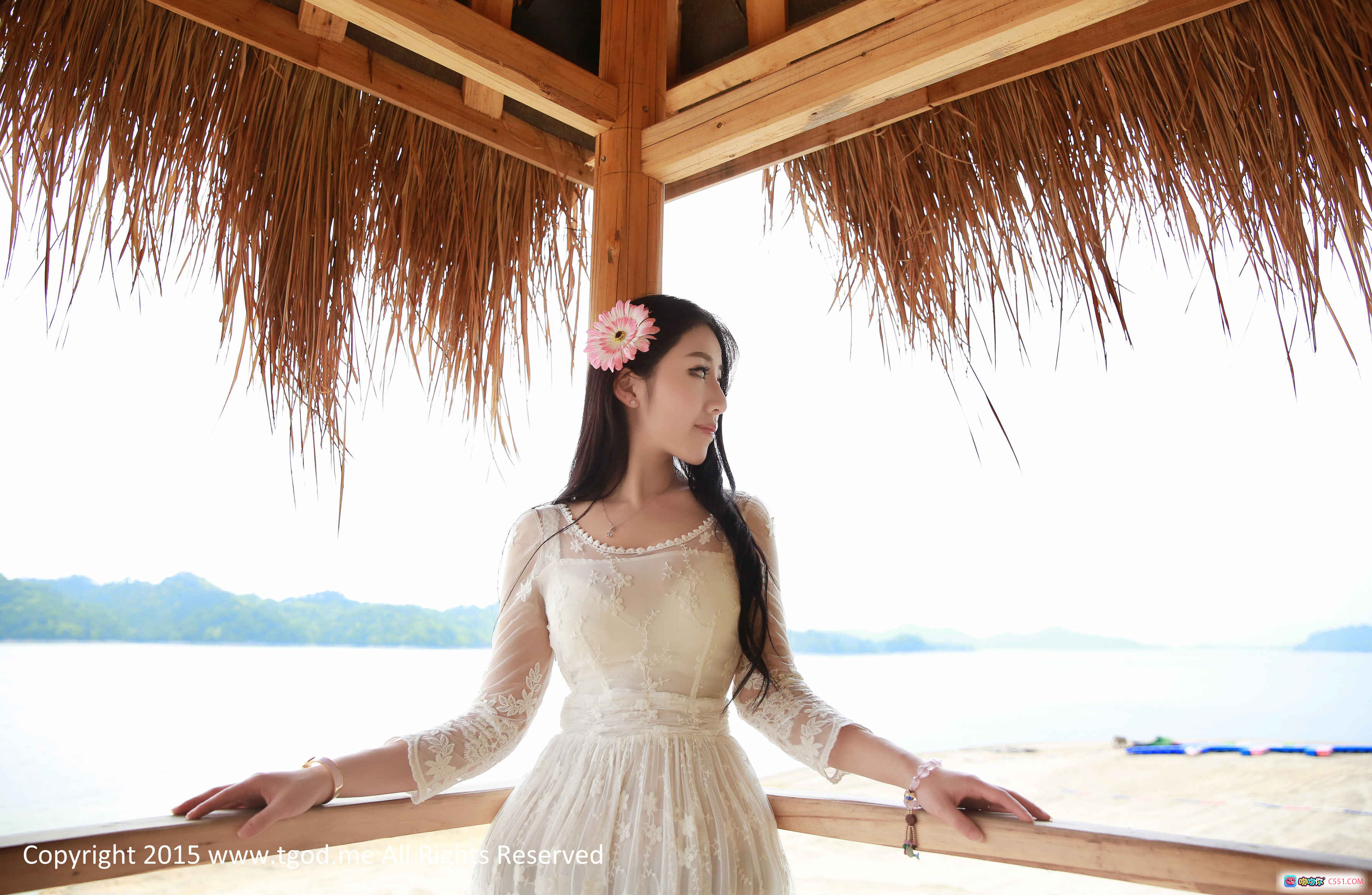 图片[5] - 青春女神鲁思羽夏静九江花源谷湖畔写真 白绿蕾丝长裙双人唯美旅拍 - 就要吻