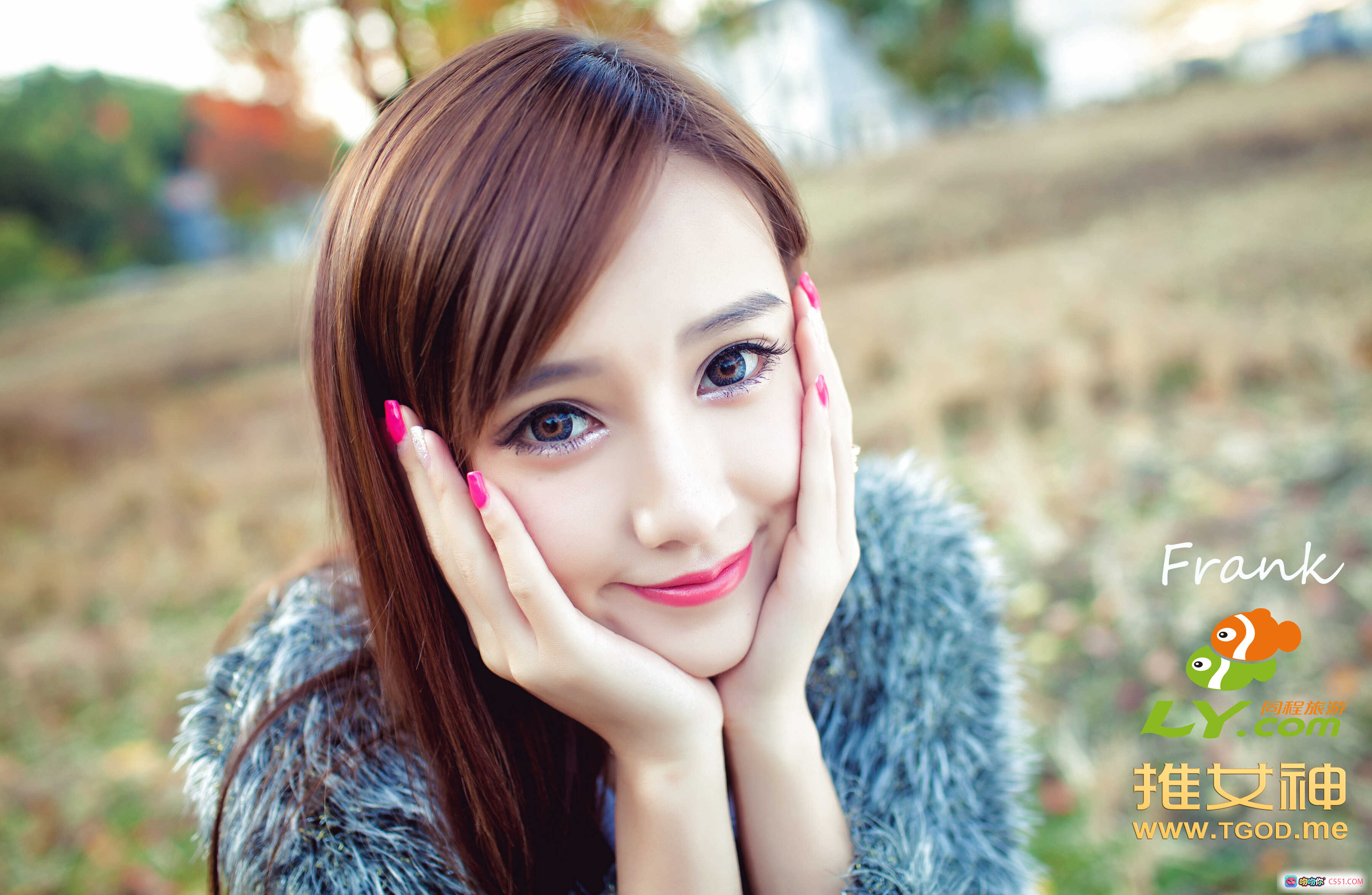 图片[6] - TGOD推女神李玉洁Daisy秋日森林写真｜条纹连衣裙+毛绒外套+自然光影+户外人像摄影第14期 - 就要吻