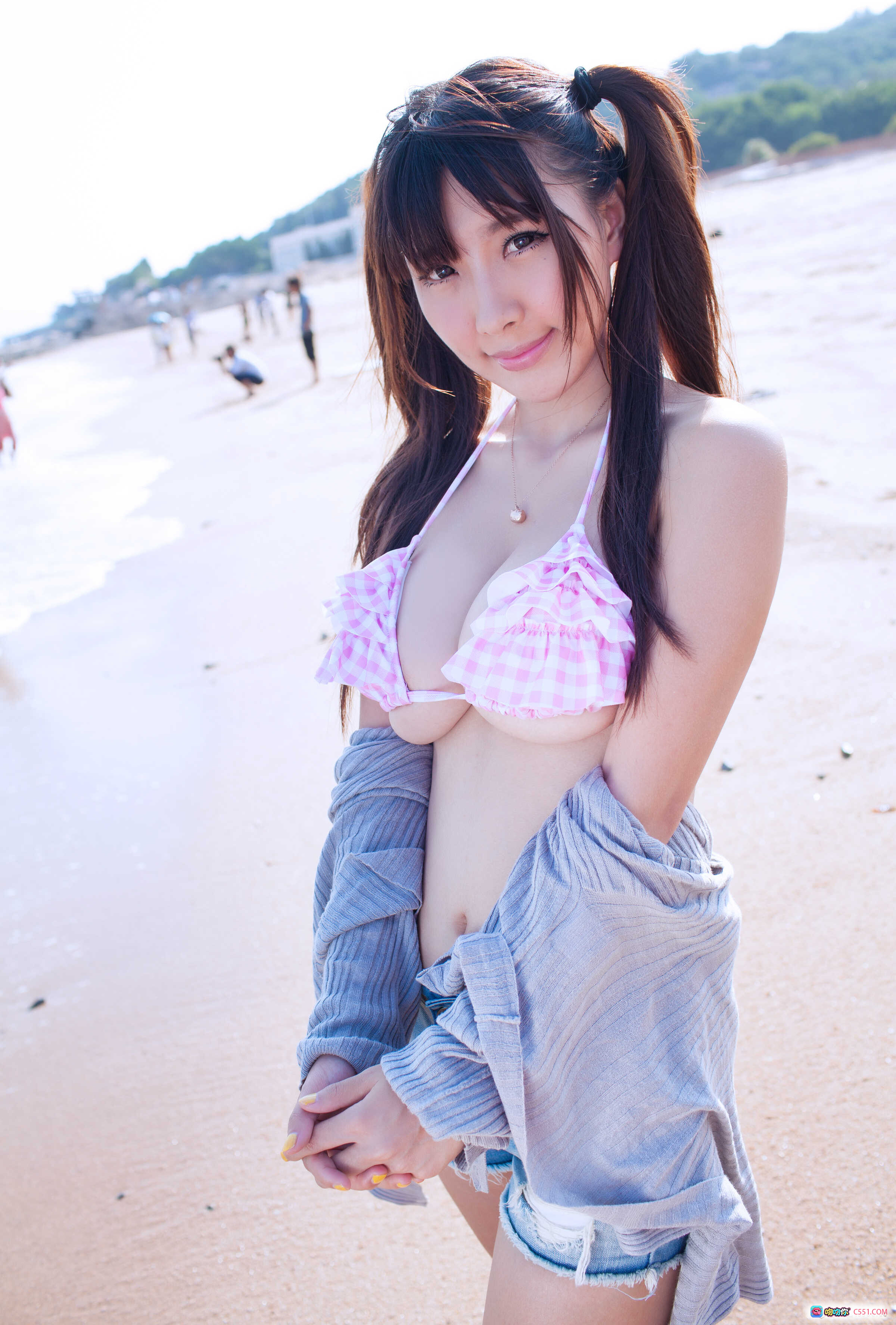 图片[7] - 晓茜厦门之旅第三part写真：蓝吊带白比基尼木屋性感美拍77P - 就要吻