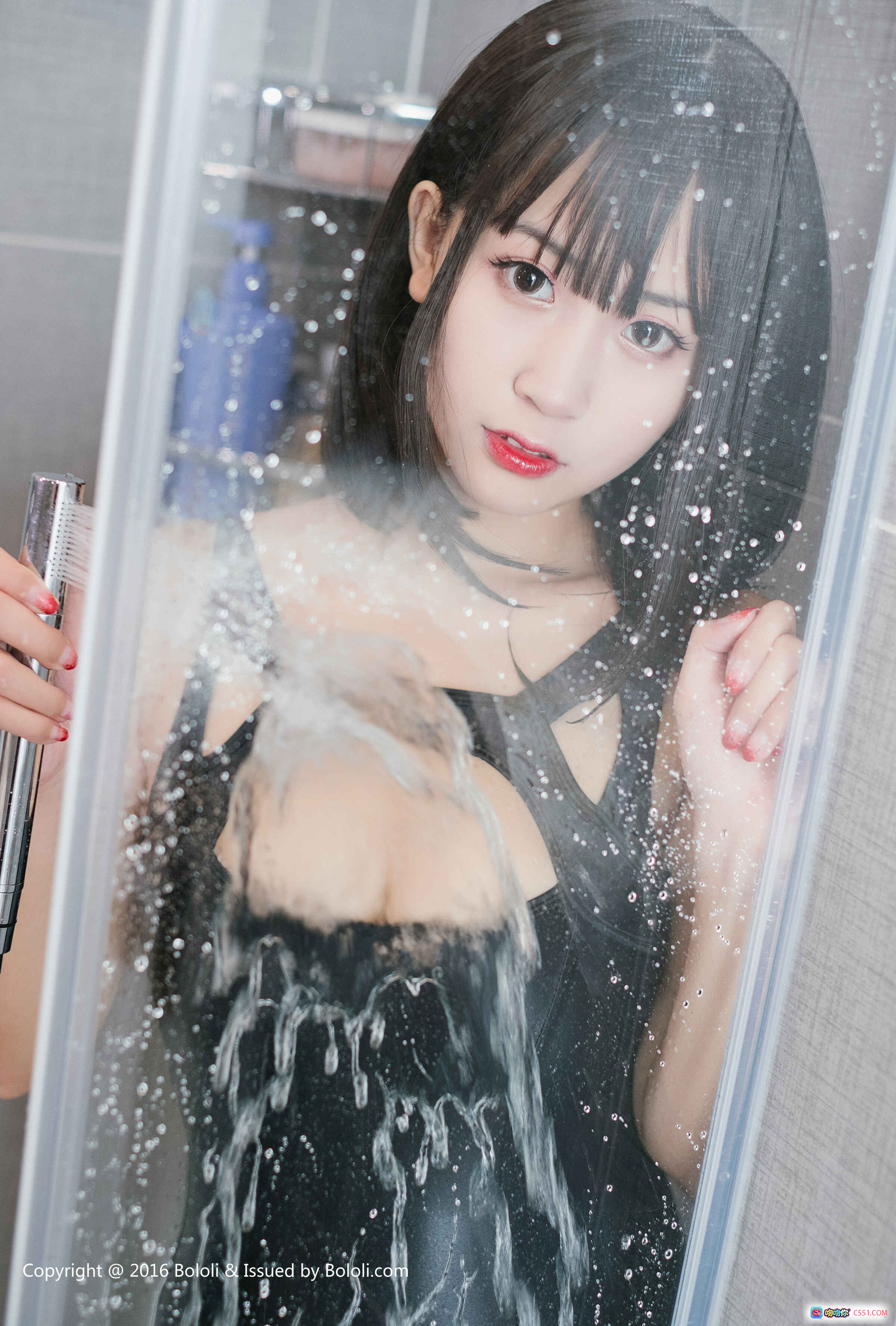 猫九酱Sakura浴室淋浴写真 | 黑色吊带湿身诱惑 | BoLoli波萝社Vol.115高清美图 - 就要吻