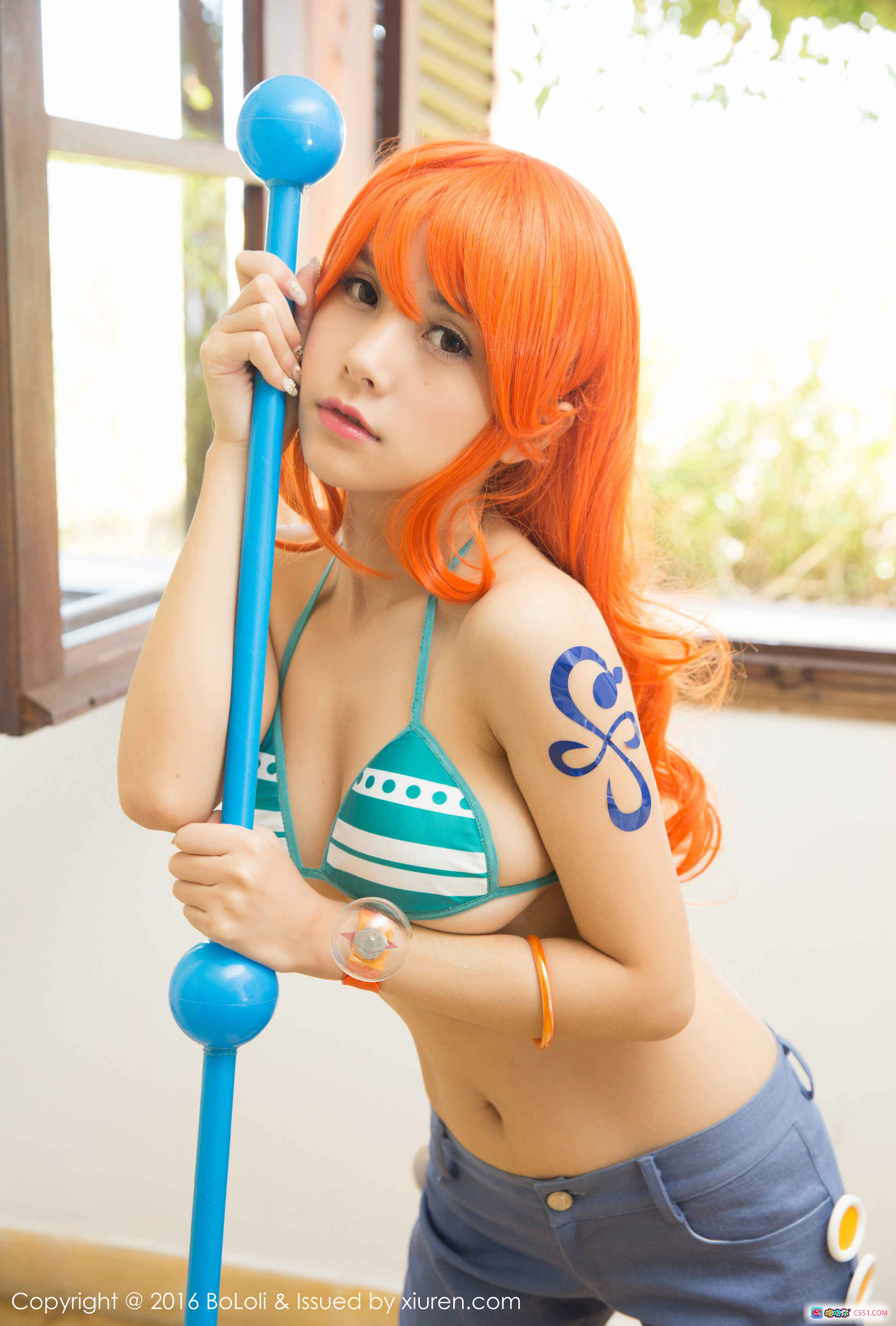 图片[3] - 夏美酱橙发比基尼写真 | BoLoli波萝社Vol.090 | 2016年3月28日发布 | 蓝白条纹泳装+牛仔短裤 | 户外木门背景性感Cosplay - 就要吻