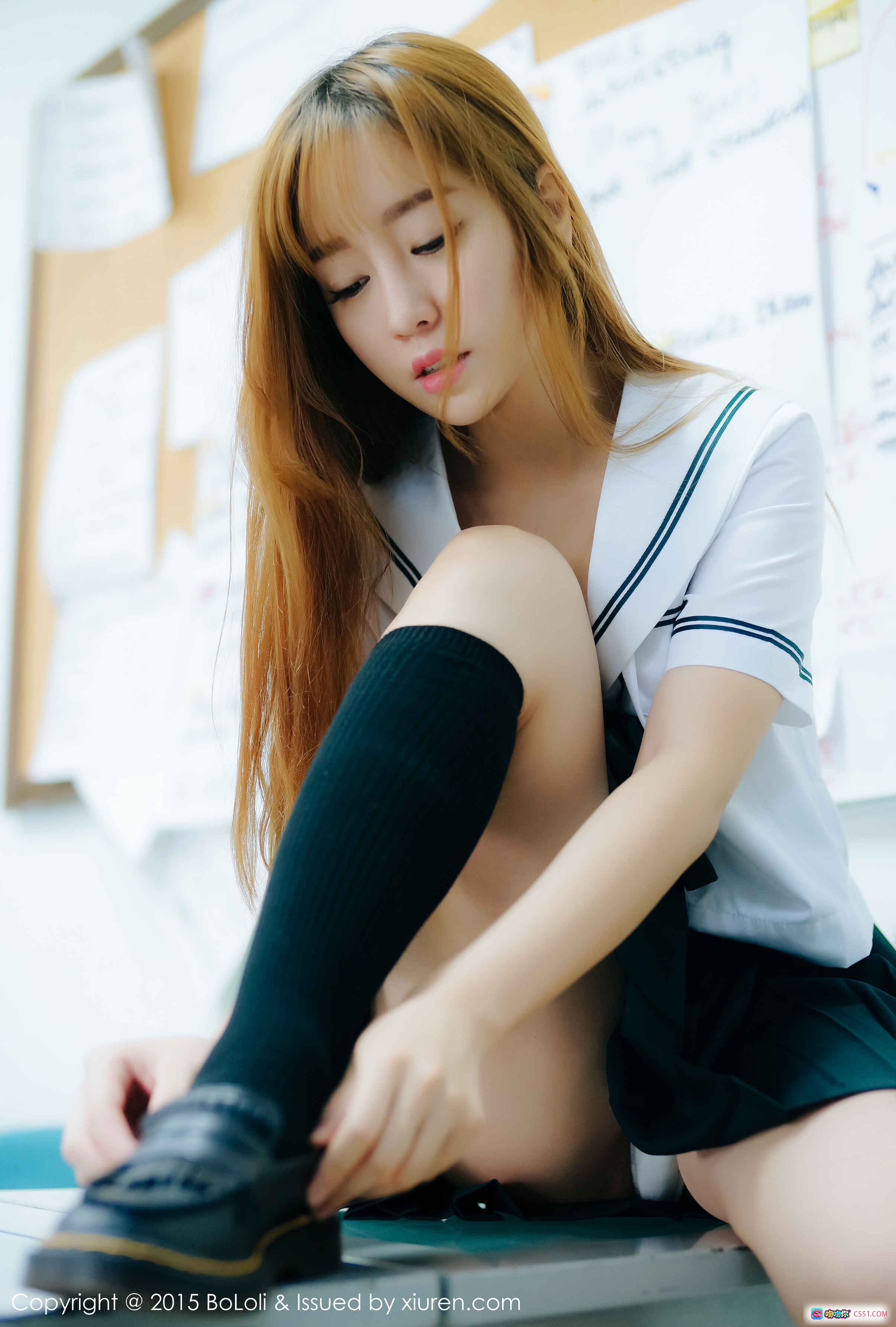 图片[6] - 王语纯BoLoli波萝社2015写真Vol.035 白色校服长发少女清新甜美桌面倚靠私房照 - 就要吻