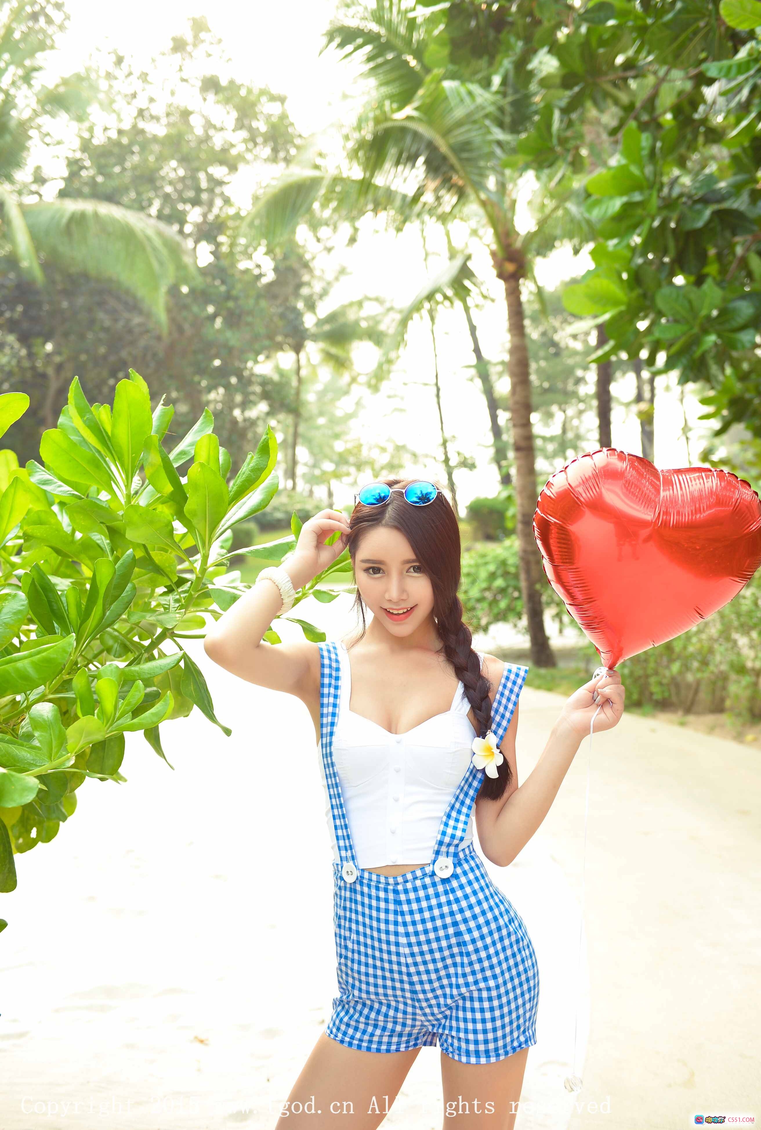 图片[9] - 普吉岛旅拍徐妍馨Mandy蓝白格子裙沙滩写真笑容甜美长发编辫阳光海滩度假风清新自然美女摄影集 - 就要吻
